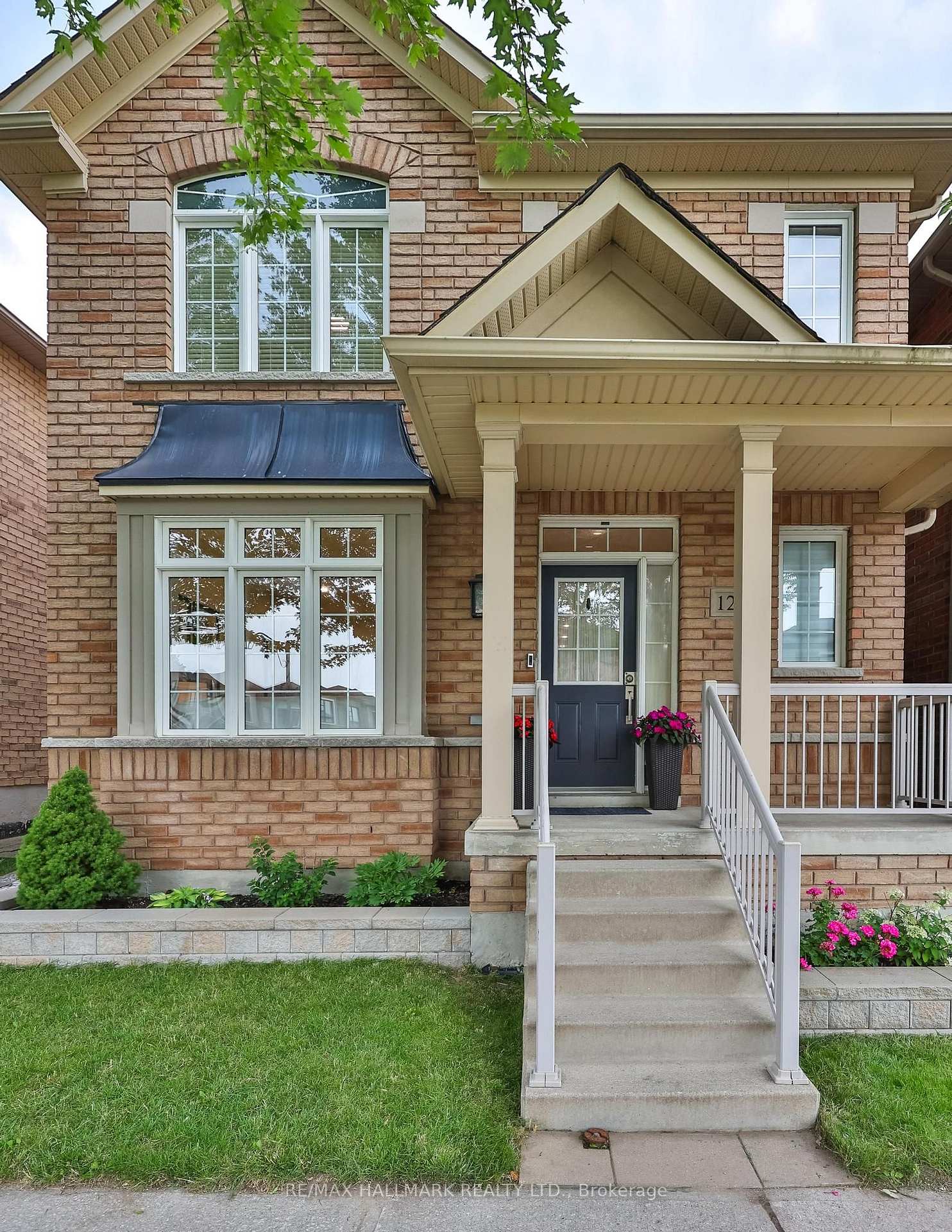 Photo 2 of 120 Albert Lewis Street, Markham, Cornell — HOMEH