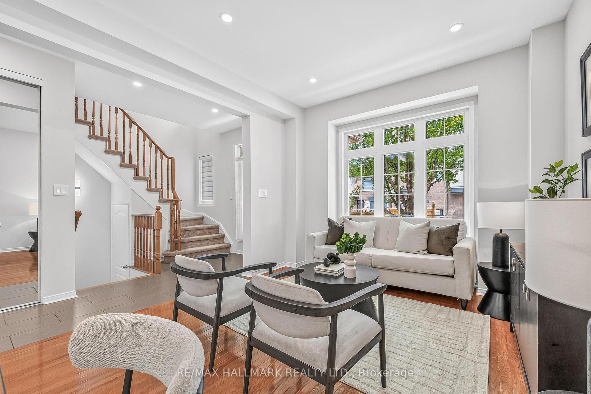 Photo 8 of 120 Albert Lewis Street, Markham, Cornell — HOMEH