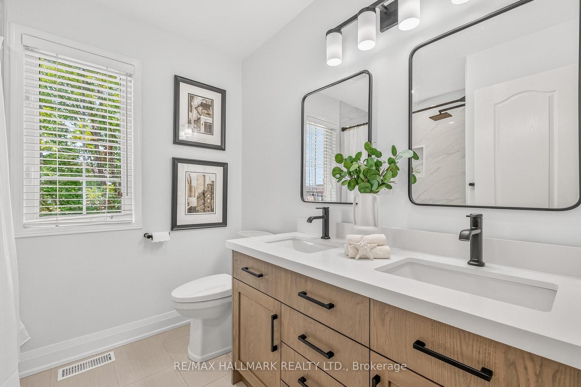 Photo 36 of 120 Albert Lewis Street, Markham, Cornell — HOMEH