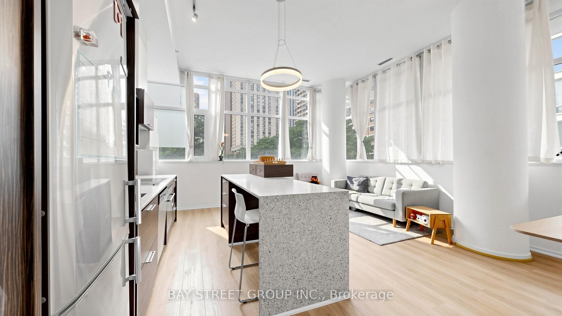 Photo 5 of Unit 311, 75 St Nicholas Street, Toronto, Bay Street Corridor — HOMEH
