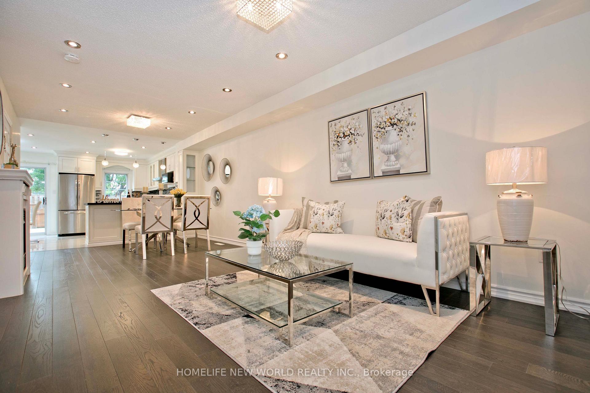Photo 5 of 86 Amarillo Avenue, Markham, Milliken Mills West — HOMEH