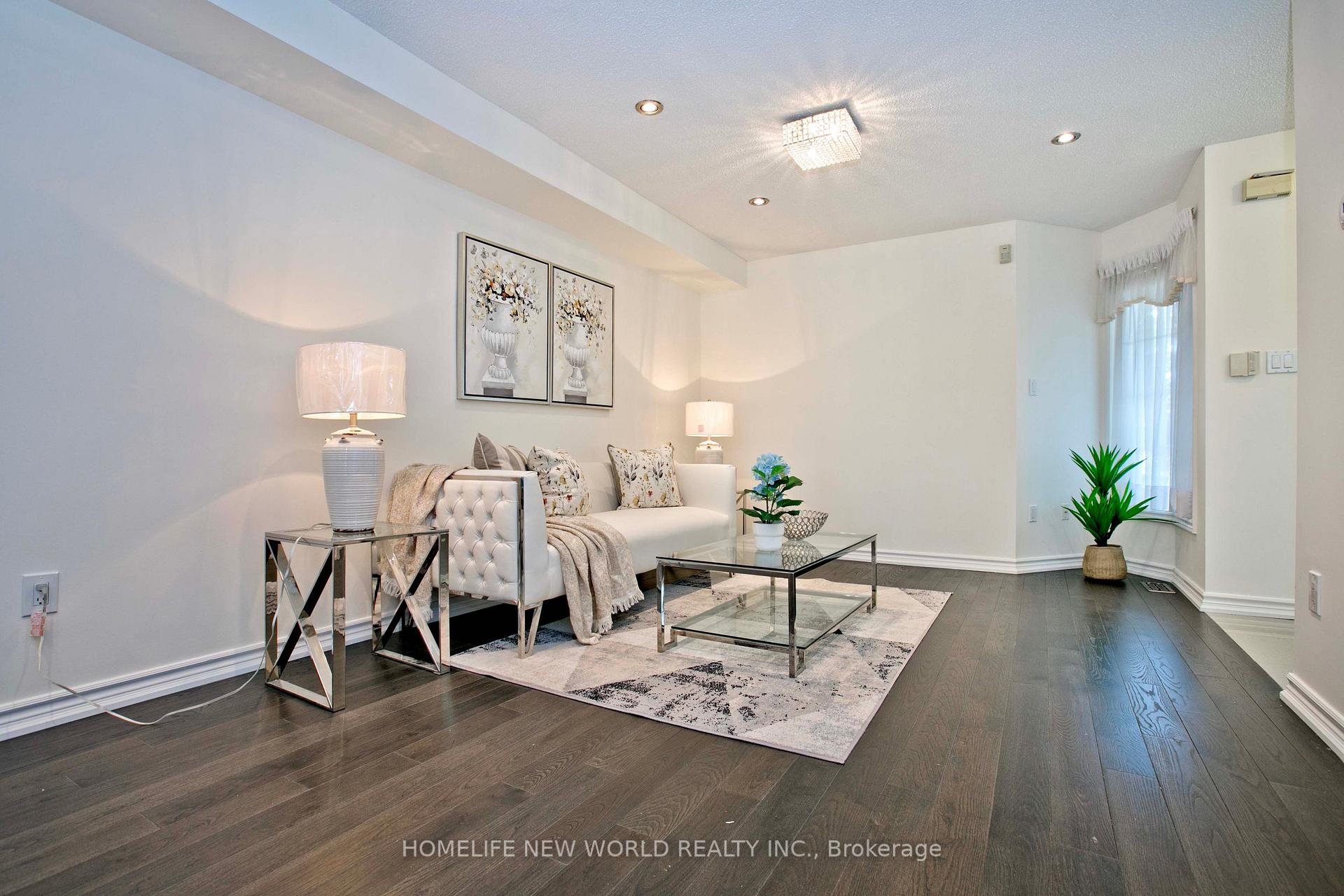 Photo 8 of 86 Amarillo Avenue, Markham, Milliken Mills West — HOMEH