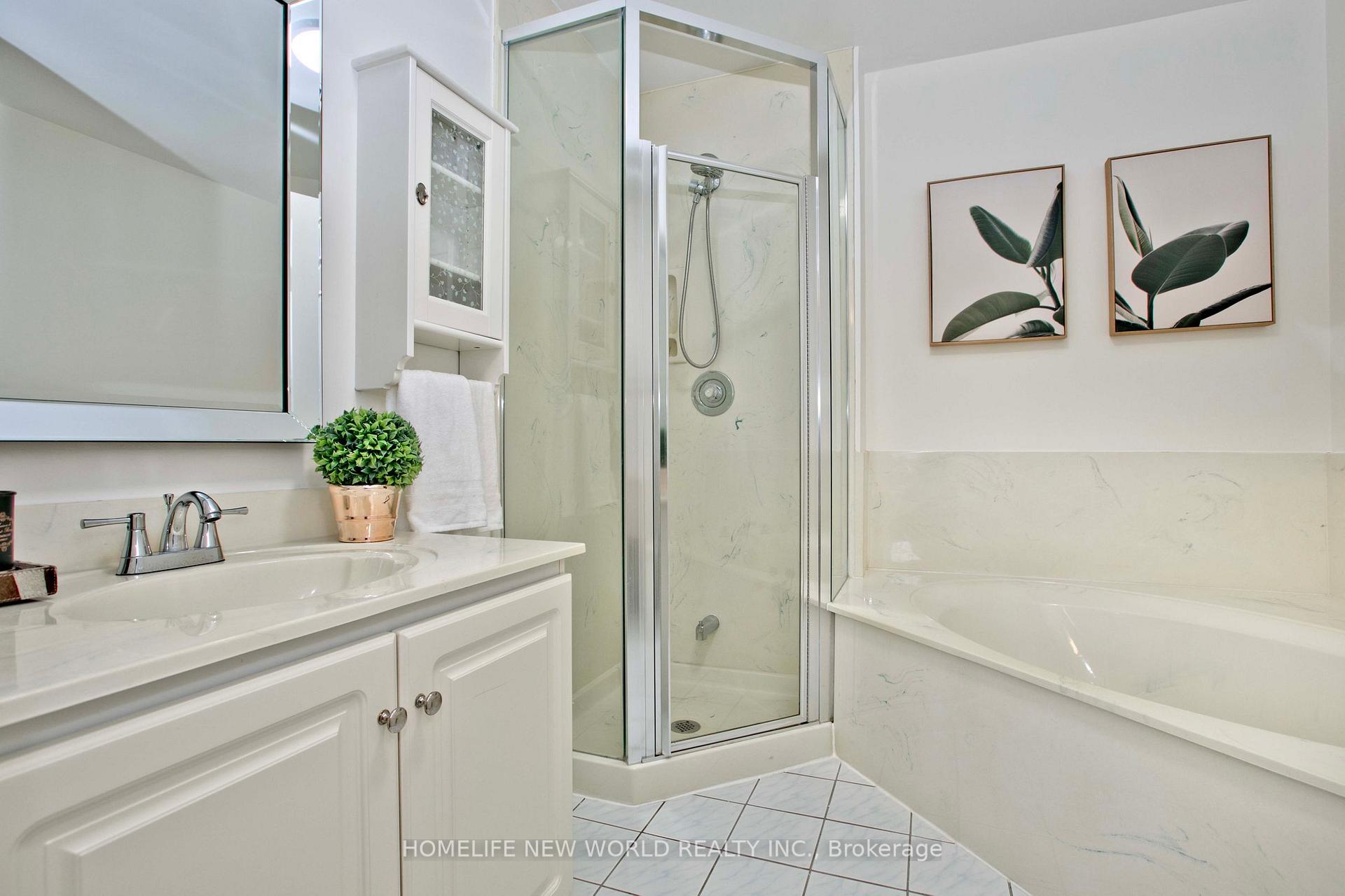 Photo 21 of 86 Amarillo Avenue, Markham, Milliken Mills West — HOMEH