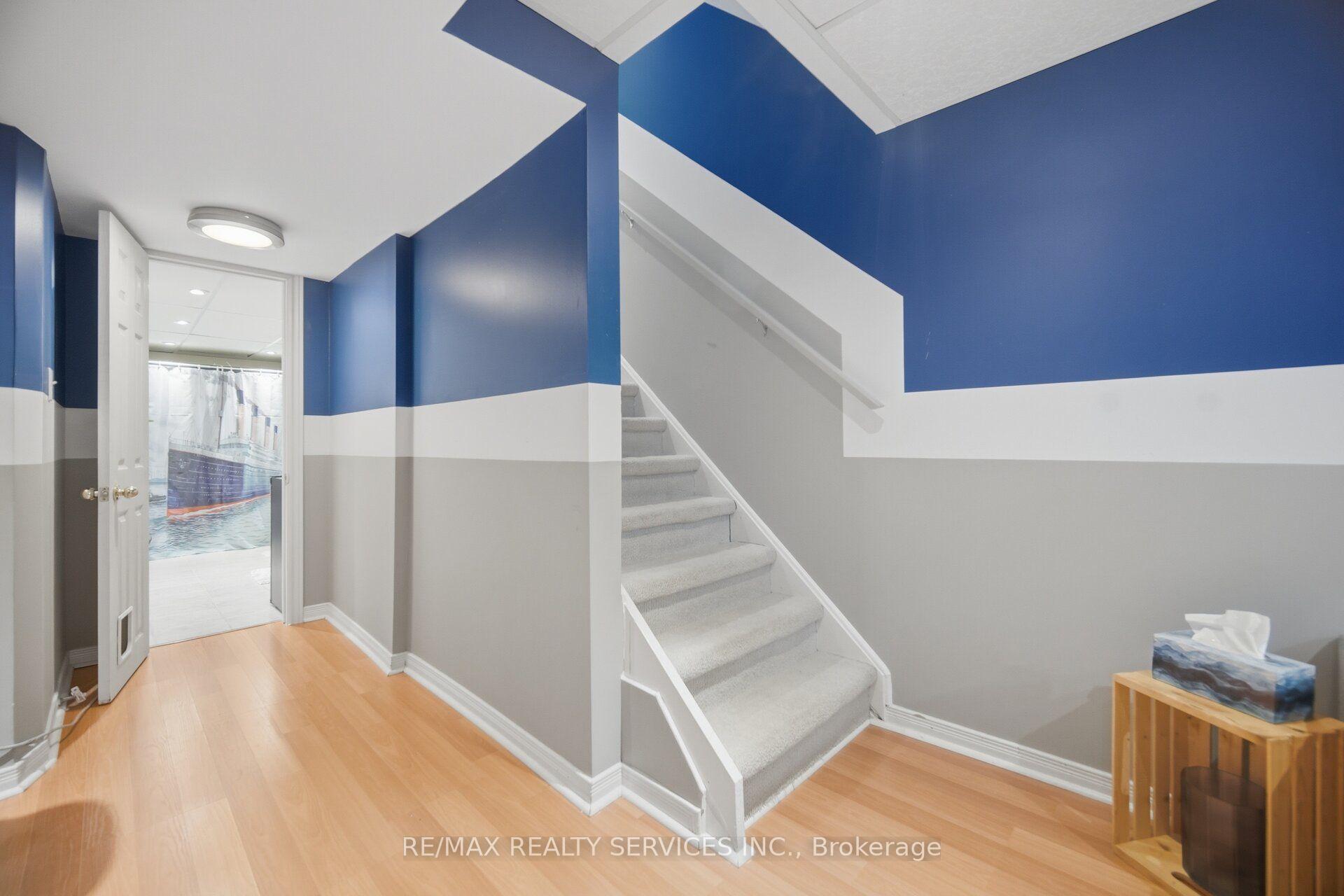 Photo 37 of 6 Harding Street, Halton Hills, Georgetown — HOMEH