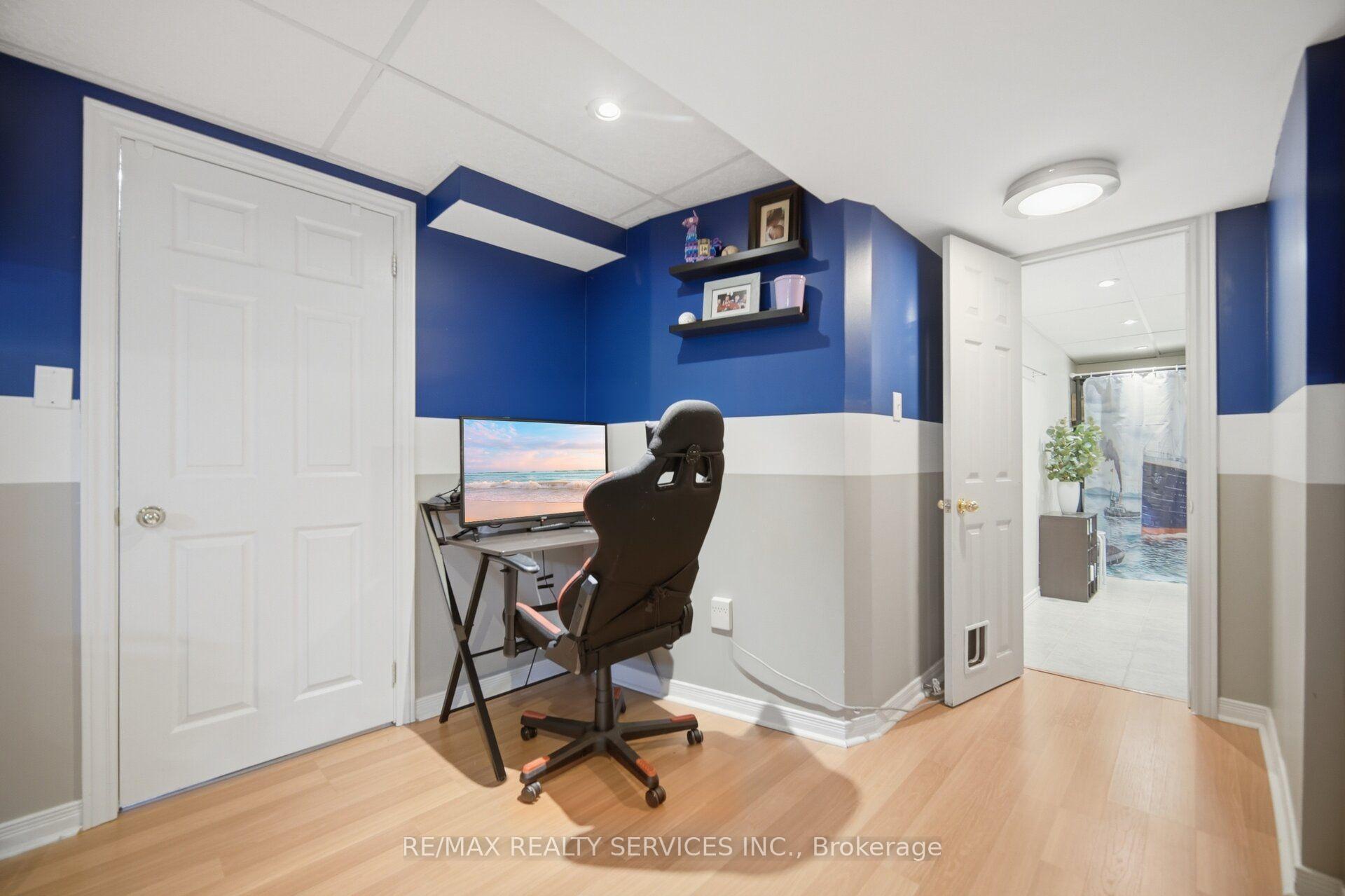 Photo 40 of 6 Harding Street, Halton Hills, Georgetown — HOMEH
