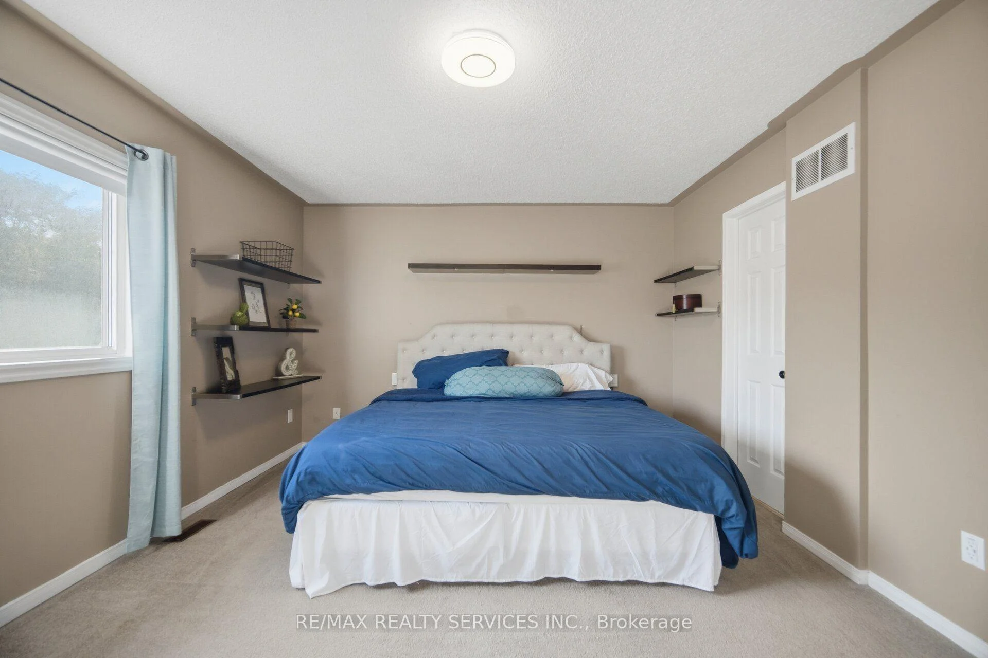 Photo 26 of 6 Harding Street, Halton Hills, Georgetown — HOMEH