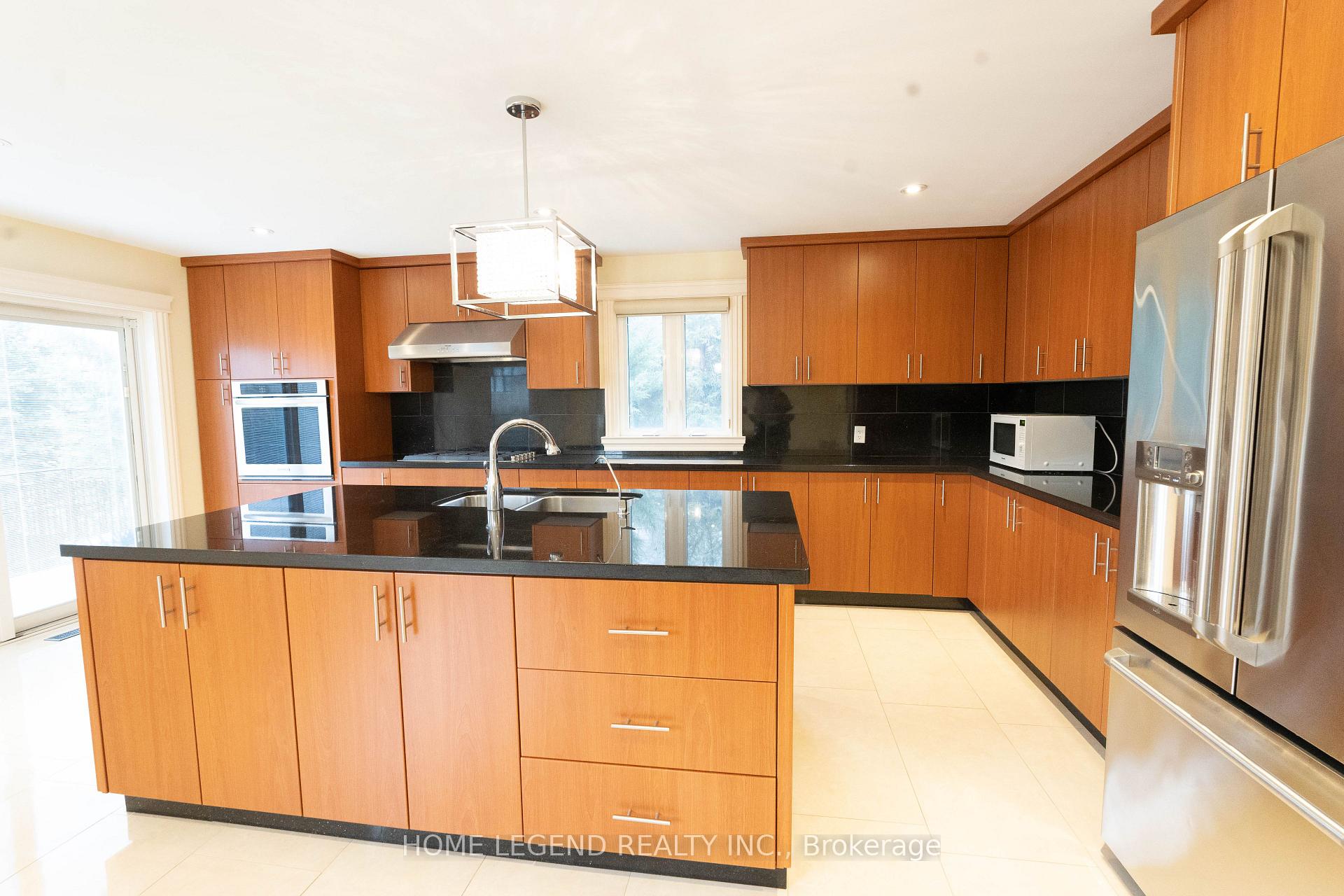 Photo 6 of 183 Mcclure Drive, King, King City — HOMEH