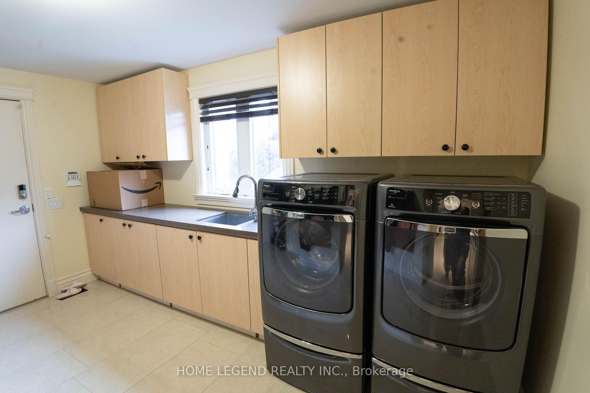 Photo 18 of 183 Mcclure Drive, King, King City — HOMEH