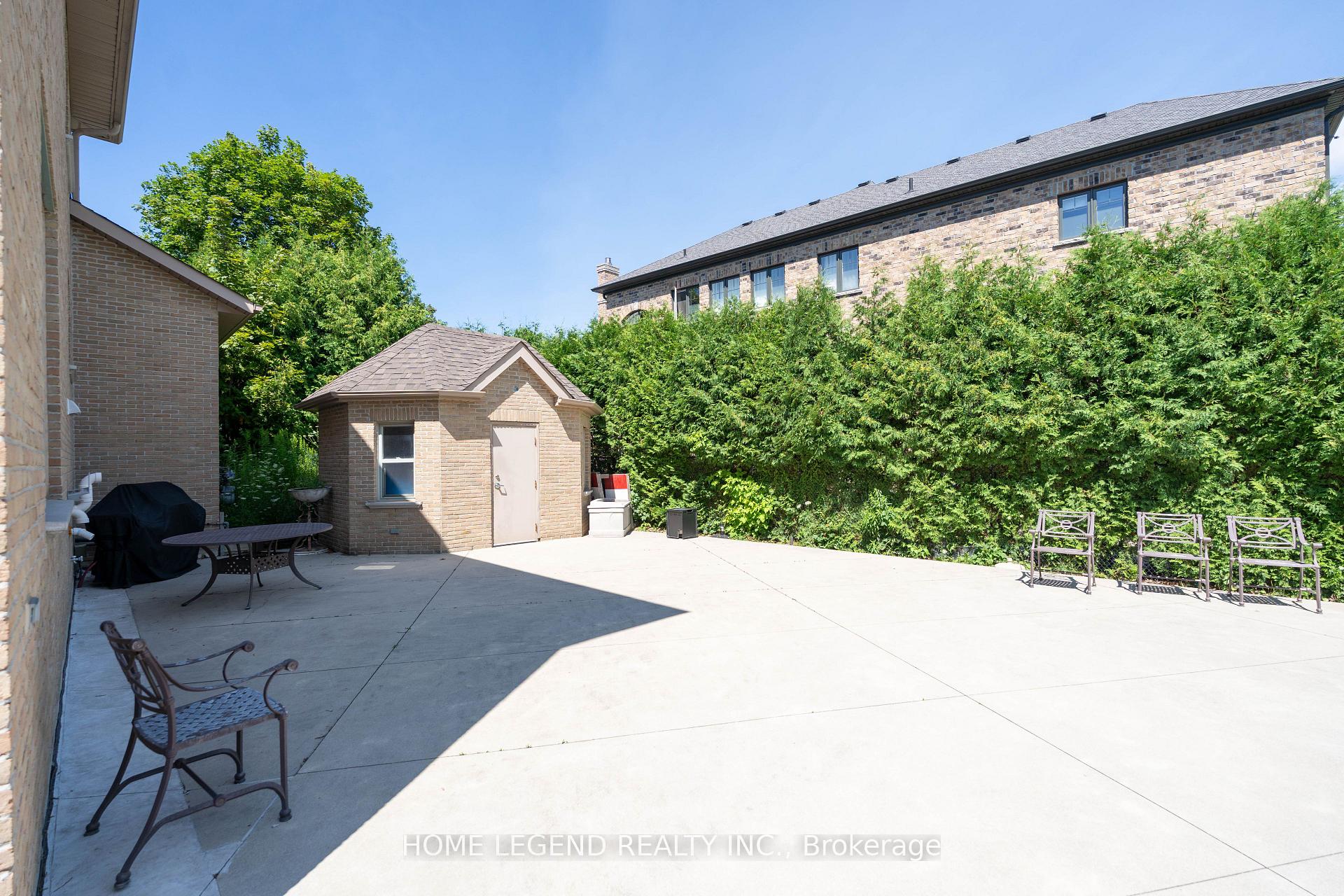 Photo 20 of 183 Mcclure Drive, King, King City — HOMEH