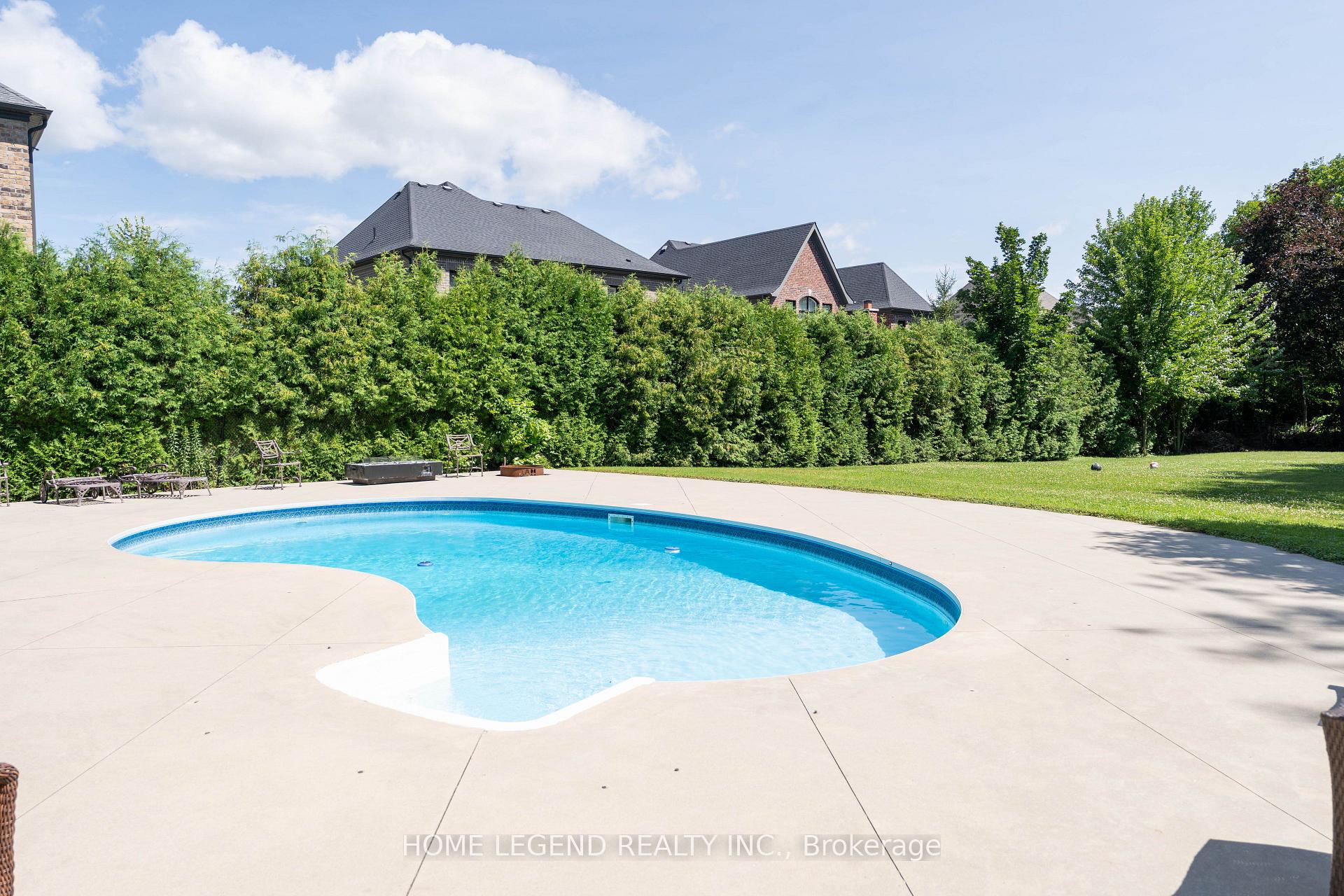 Photo 21 of 183 Mcclure Drive, King, King City — HOMEH