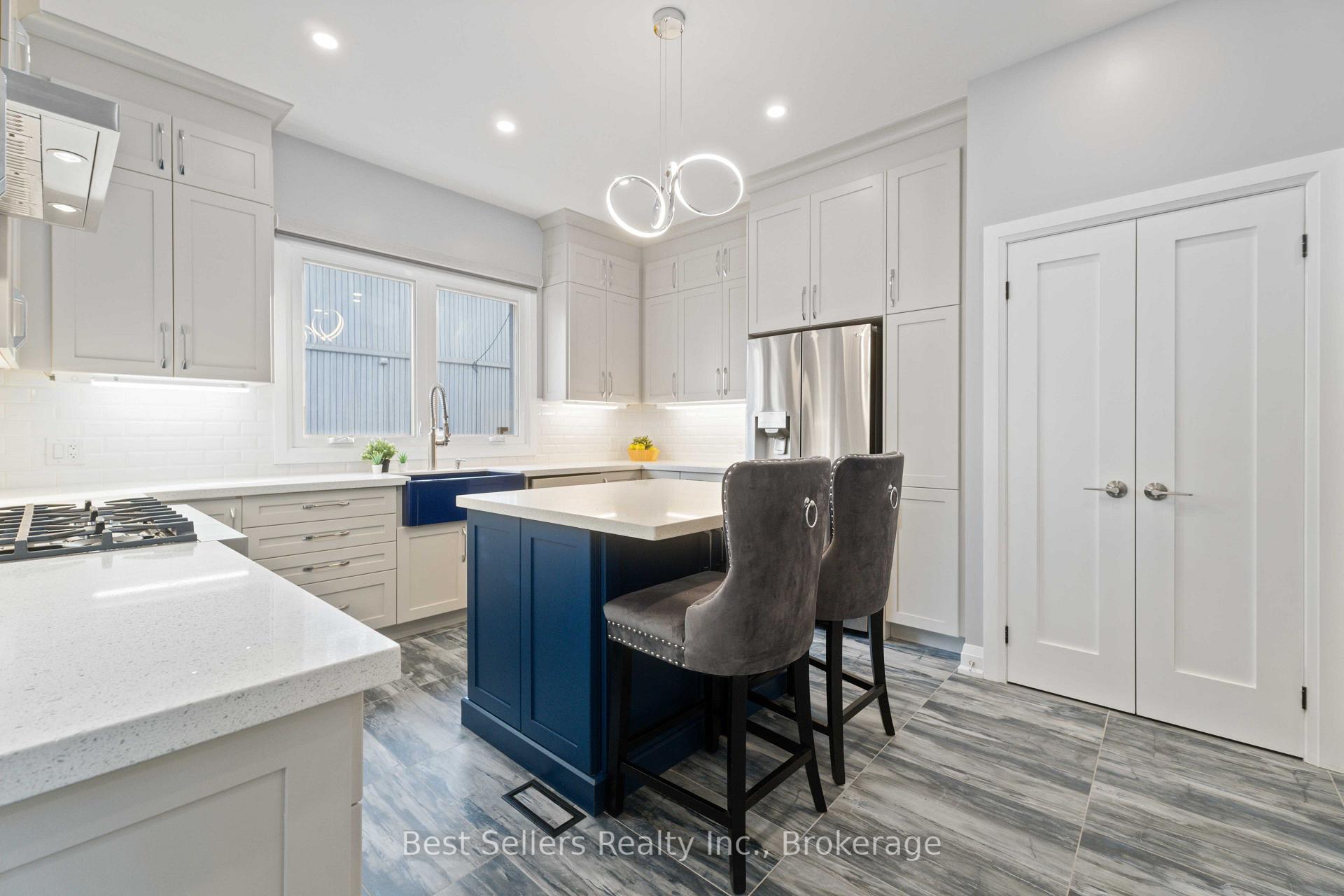 Photo 23 of 599 Beach Boulevard, Hamilton, Hamilton Beach — HOMEH