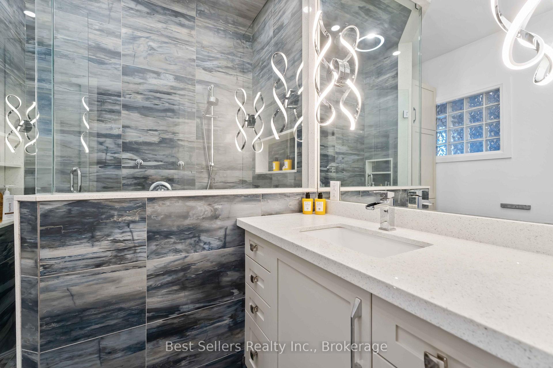 Photo 31 of 599 Beach Boulevard, Hamilton, Hamilton Beach — HOMEH