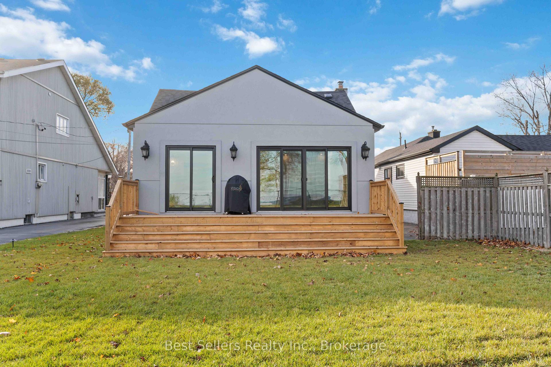 Photo 40 of 599 Beach Boulevard, Hamilton, Hamilton Beach — HOMEH