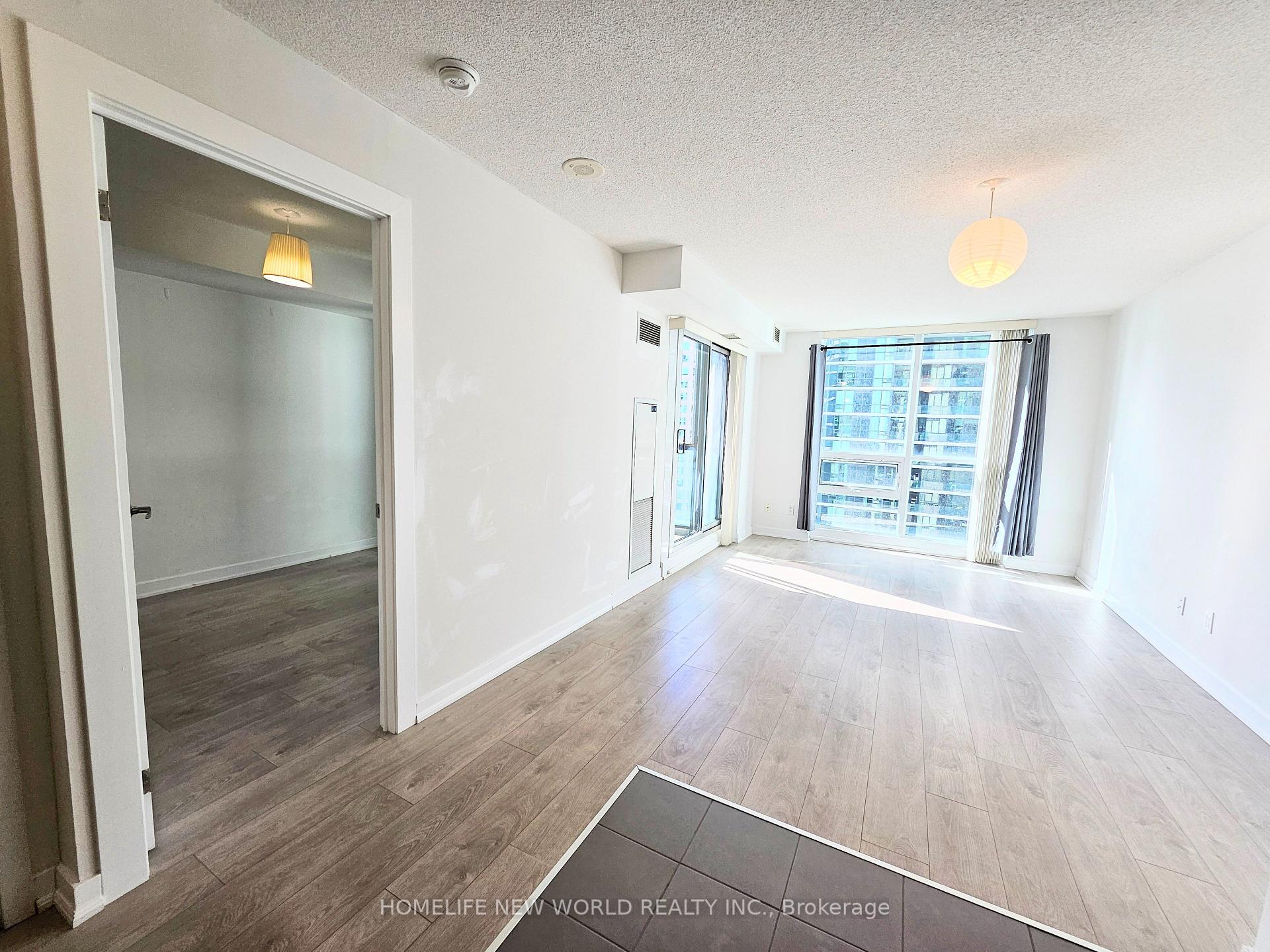 Photo 3 of Unit 1709, 12 Yonge Street, Toronto, Waterfront Communities — HOMEH