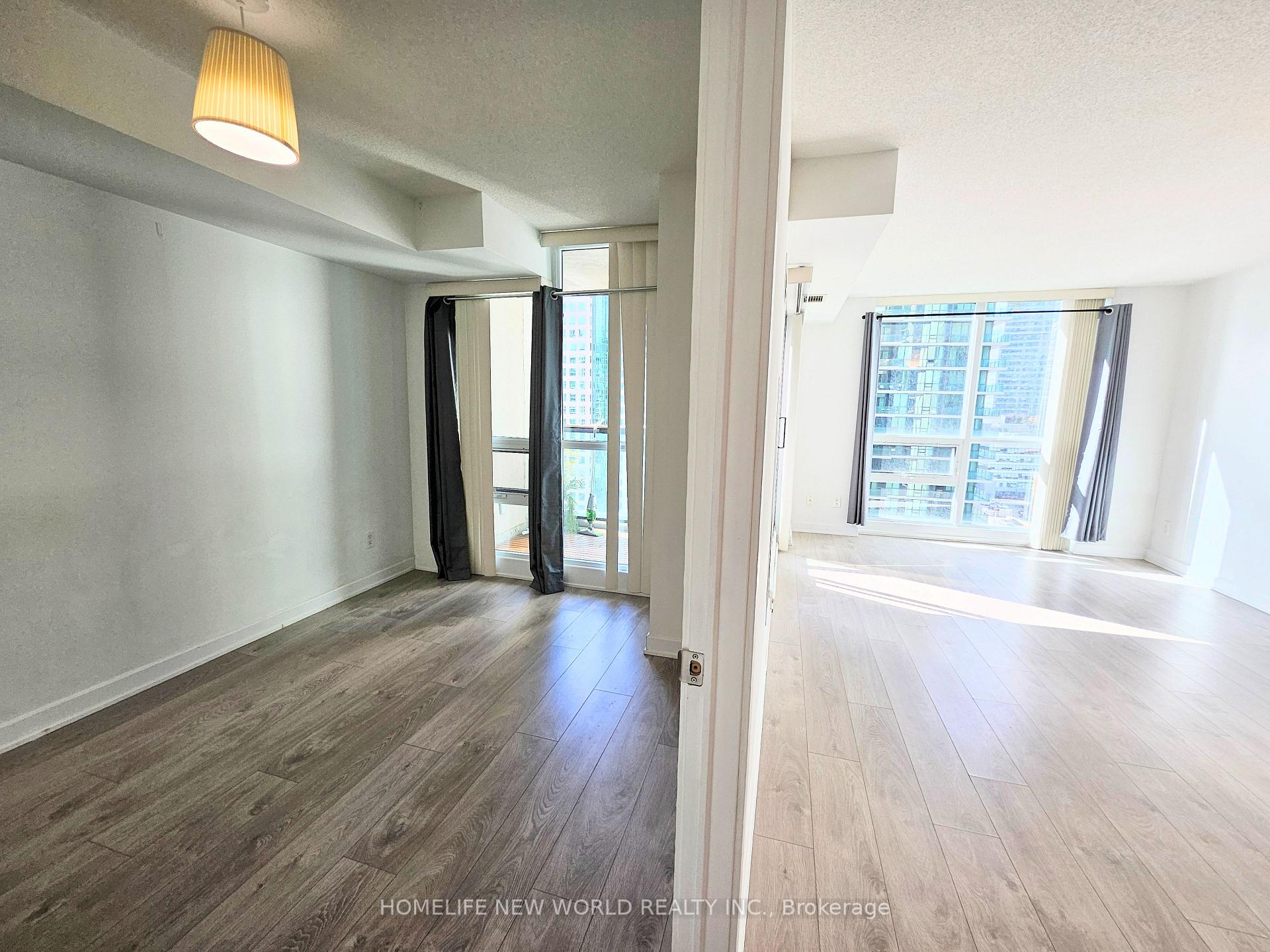 Photo 7 of Unit 1709, 12 Yonge Street, Toronto, Waterfront Communities — HOMEH