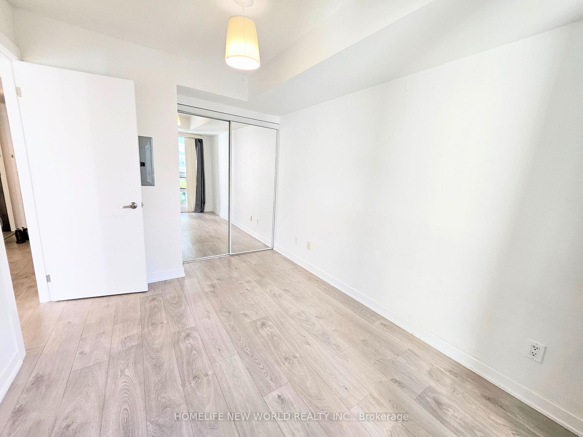 Photo 10 of Unit 1709, 12 Yonge Street, Toronto, Waterfront Communities — HOMEH