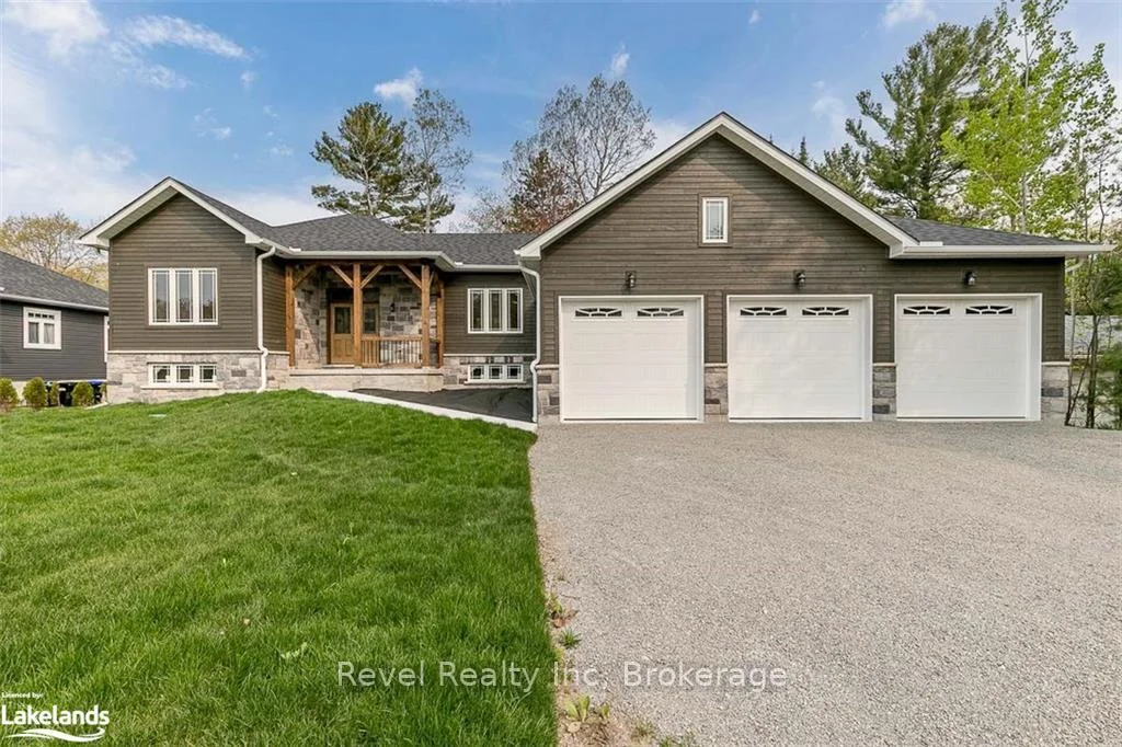 Photo 3 of 46 Voyageur Drive, Tiny, Rural Tiny — HOMEH
