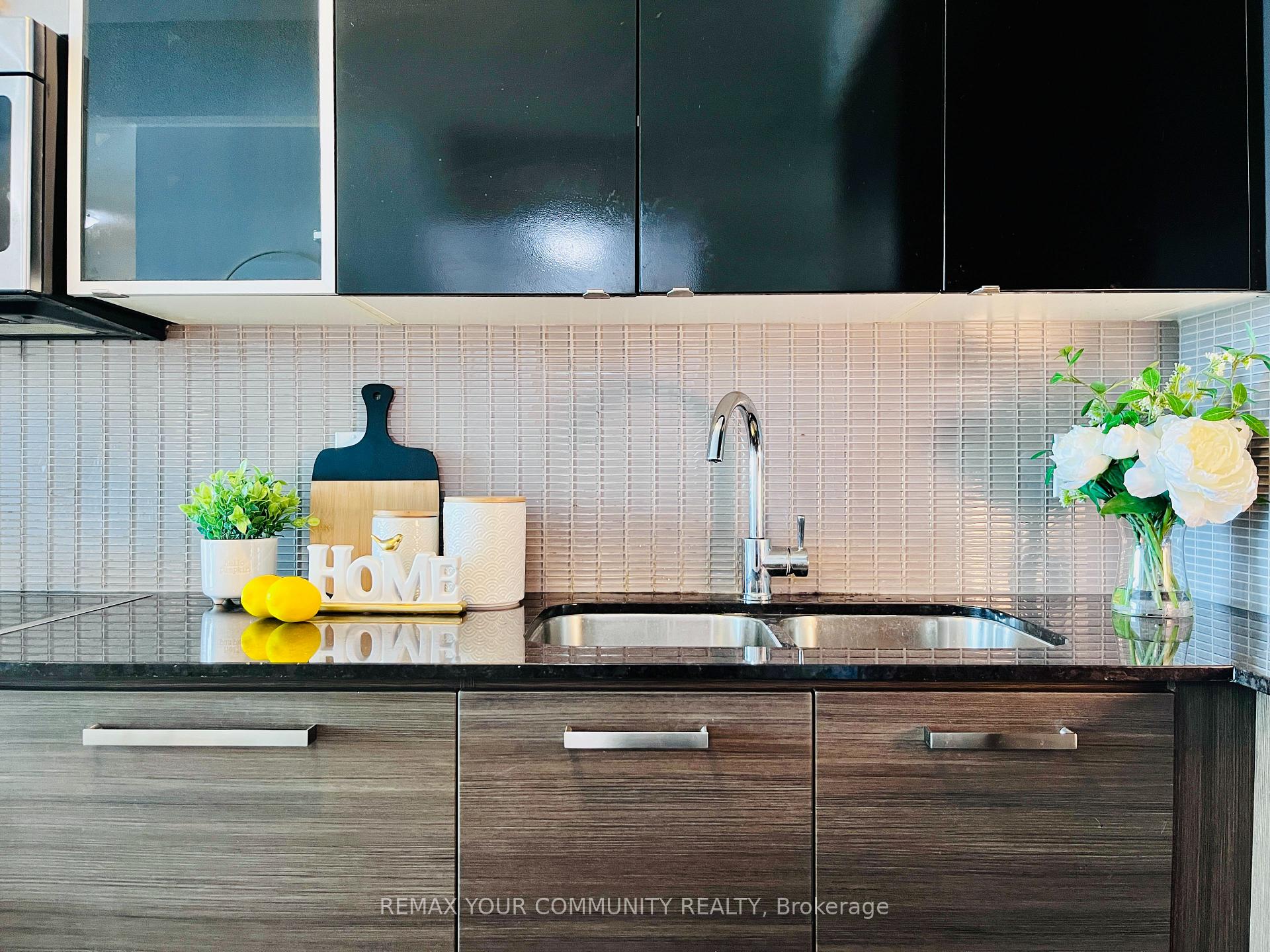 Photo 9 of Unit 3201, 5168 Yonge Street, North York, Willowdale West — HOMEH