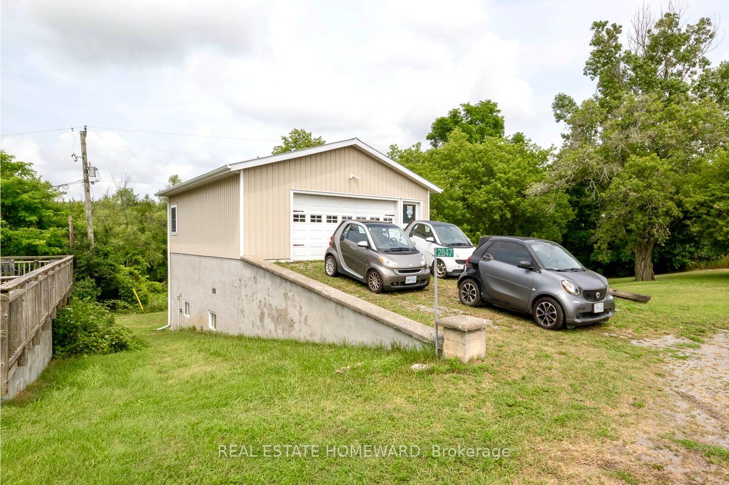 Photo 4 of 2847 County Rd 10, Prince Edward County, South Marysburg Ward — HOMEH