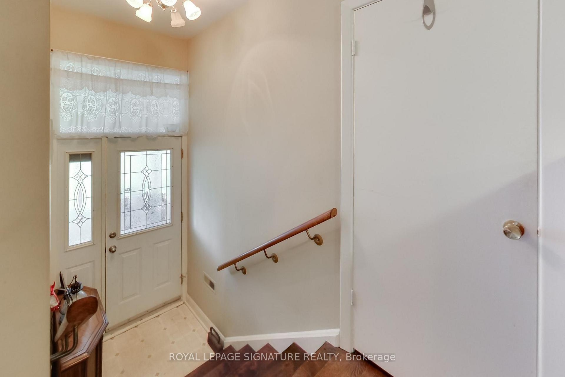 Photo 5 of 12881 27 Highway S, King, Nobleton — HOMEH