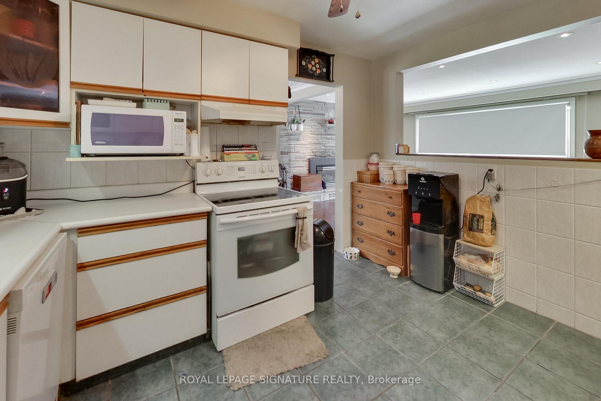 Photo 12 of 12881 27 Highway S, King, Nobleton — HOMEH