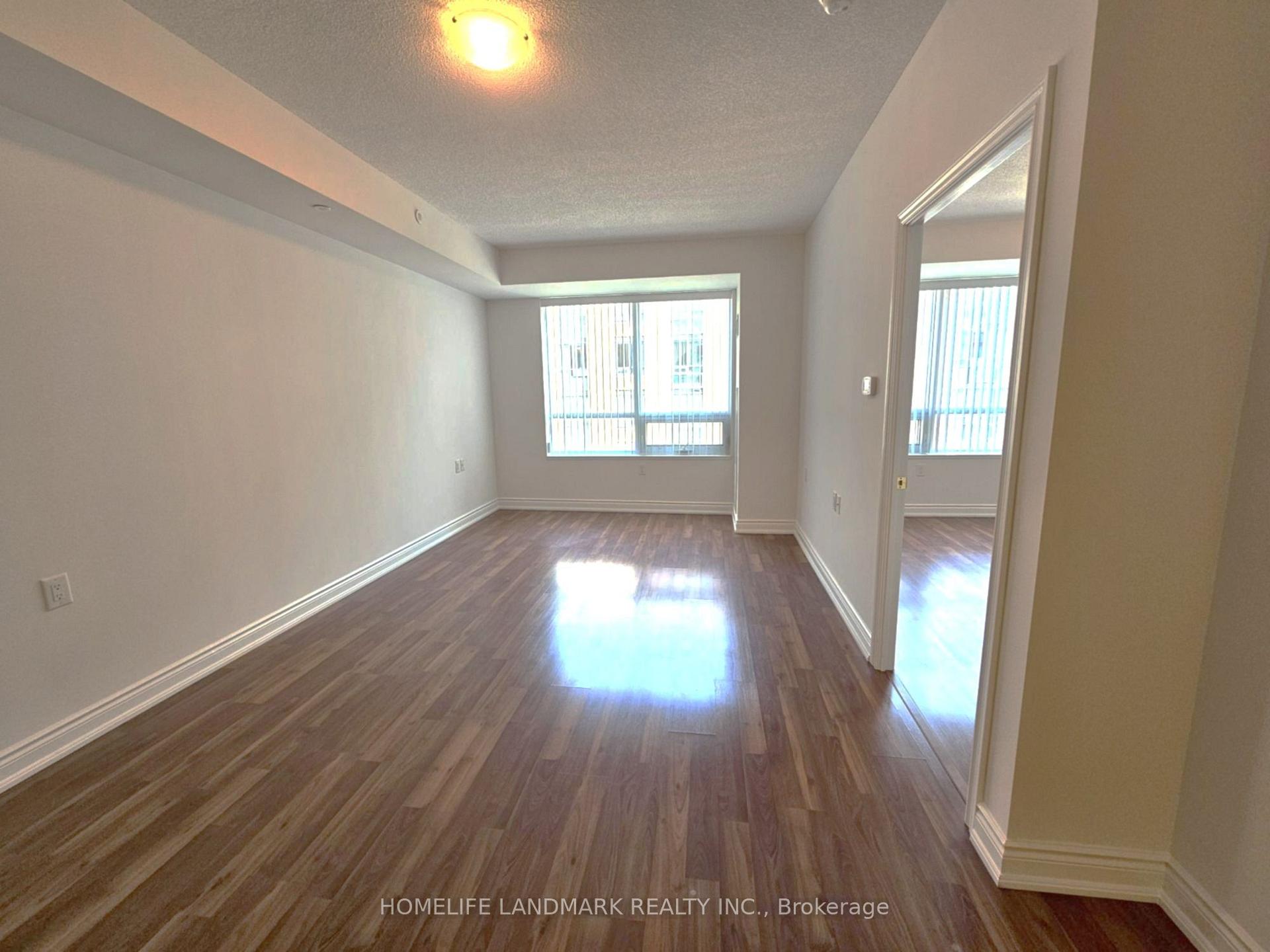 Photo 9 of 1 Sun Yat Sen Avenue, Markham, Milliken Mills East — HOMEH