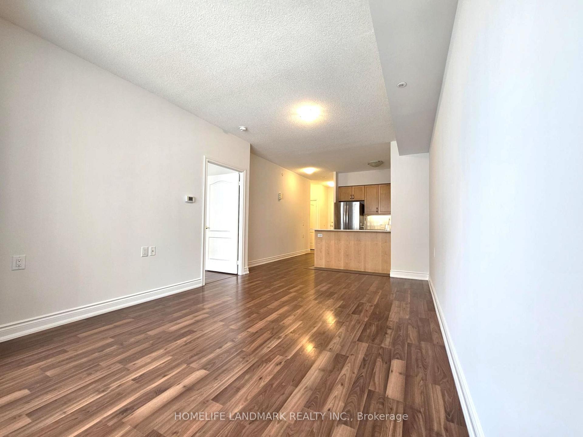 Photo 10 of 1 Sun Yat Sen Avenue, Markham, Milliken Mills East — HOMEH