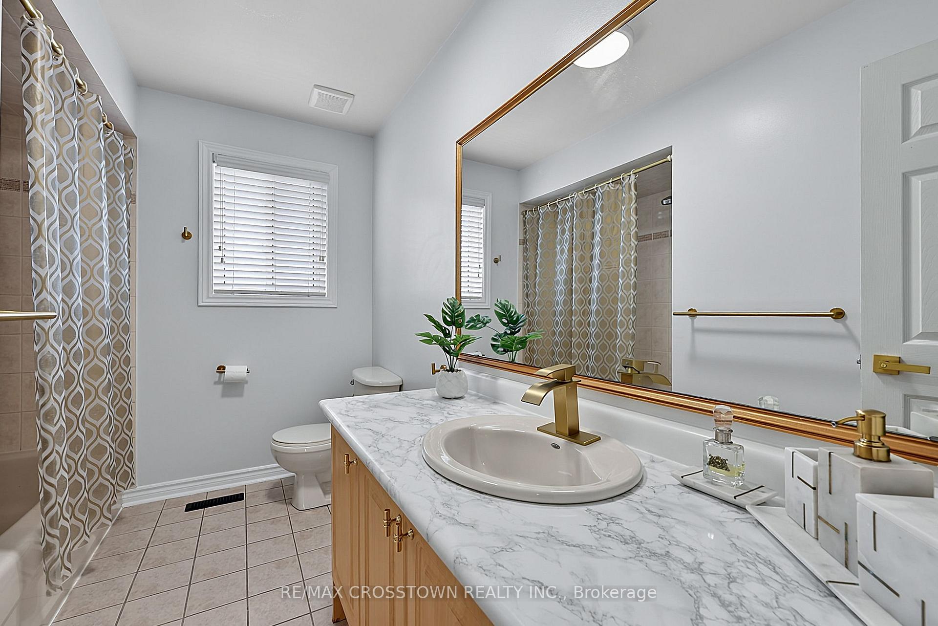 Photo 24 of 41 Russell Hill Drive, Barrie, Painswick South — HOMEH