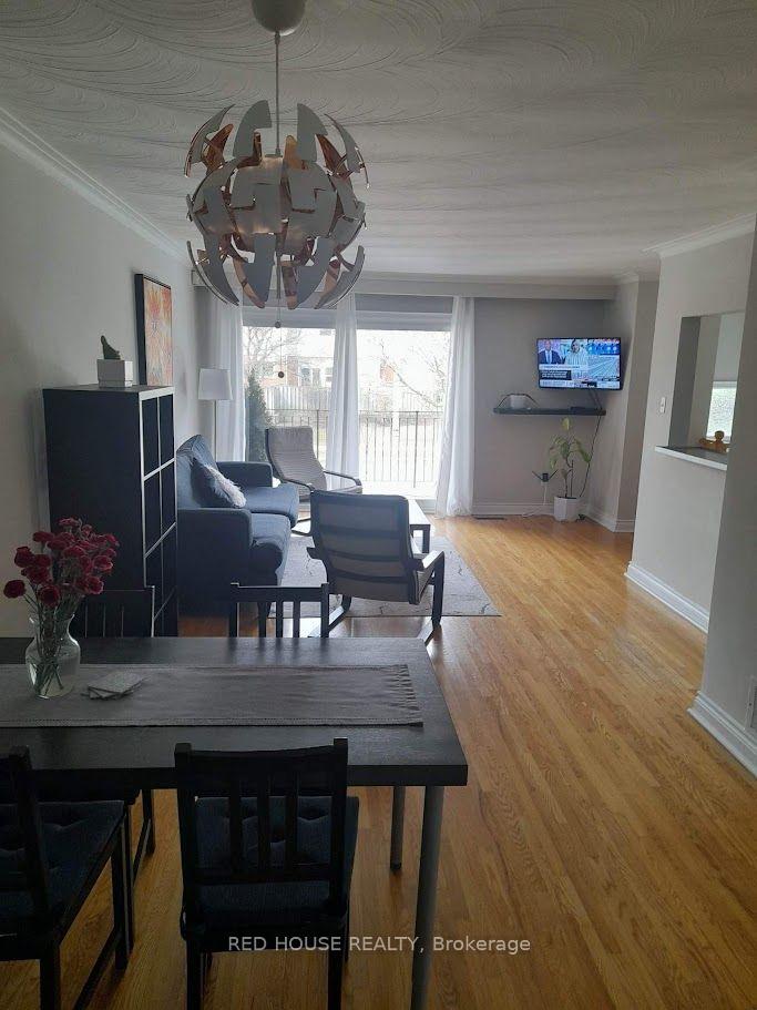 Photo 3 of Unit main, 518 Meadows Boulevard, Mississauga, Rathwood — HOMEH