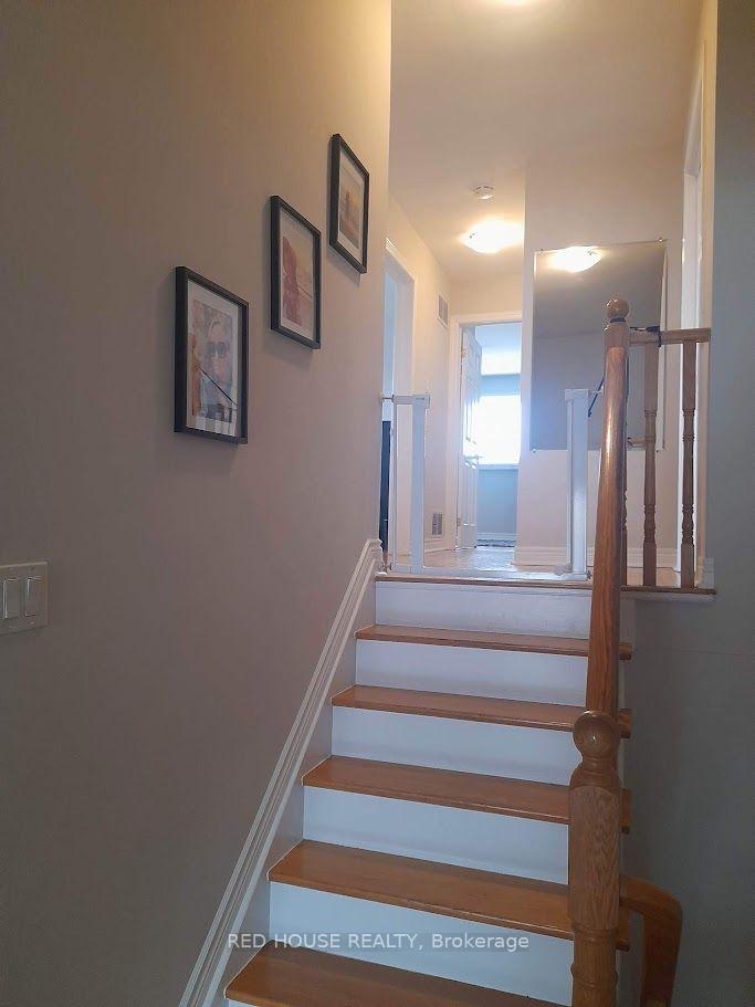 Photo 17 of Unit main, 518 Meadows Boulevard, Mississauga, Rathwood — HOMEH