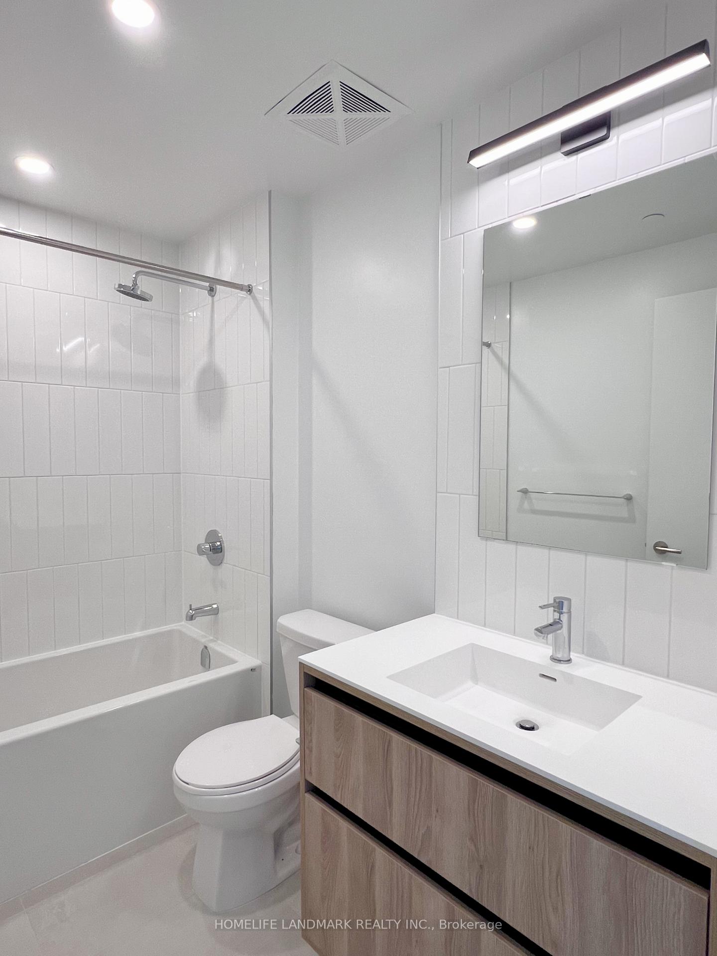 Photo 16 of Unit 605, 8 Beverley Glen Boulevard, Vaughan, Beverley Glen — HOMEH