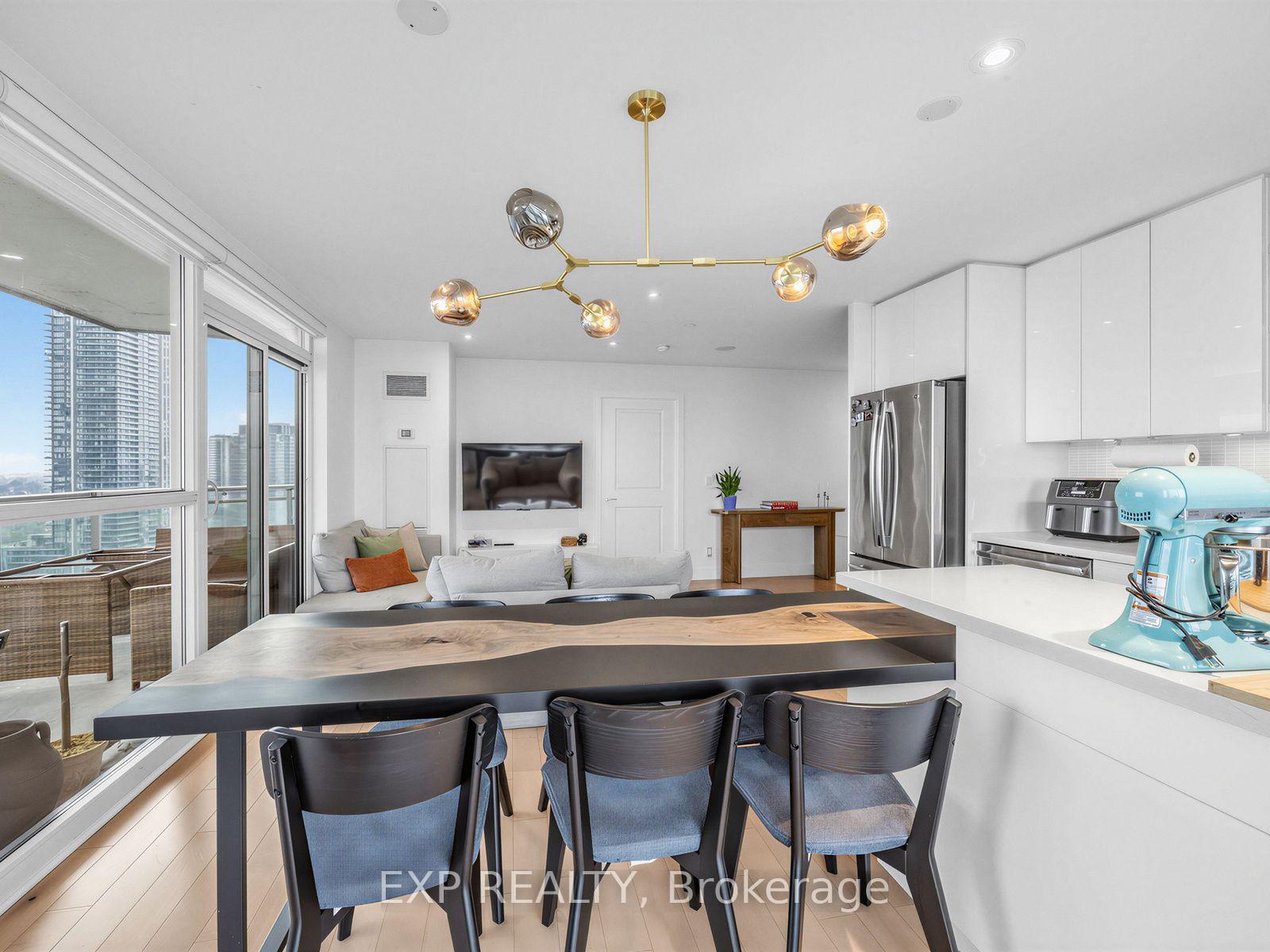 Photo 8 of Unit 1910, 33 Shore Breeze Drive, Etobicoke, Mimico — HOMEH