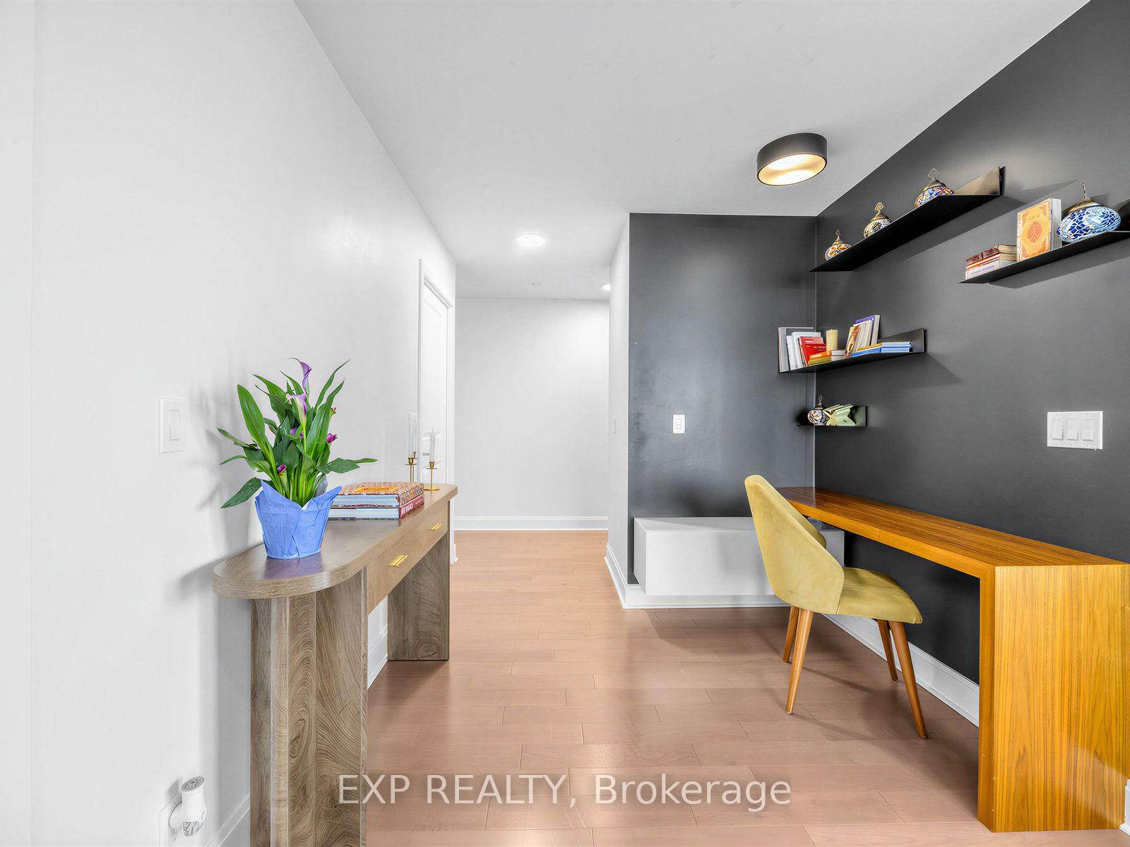 Photo 14 of Unit 1910, 33 Shore Breeze Drive, Etobicoke, Mimico — HOMEH