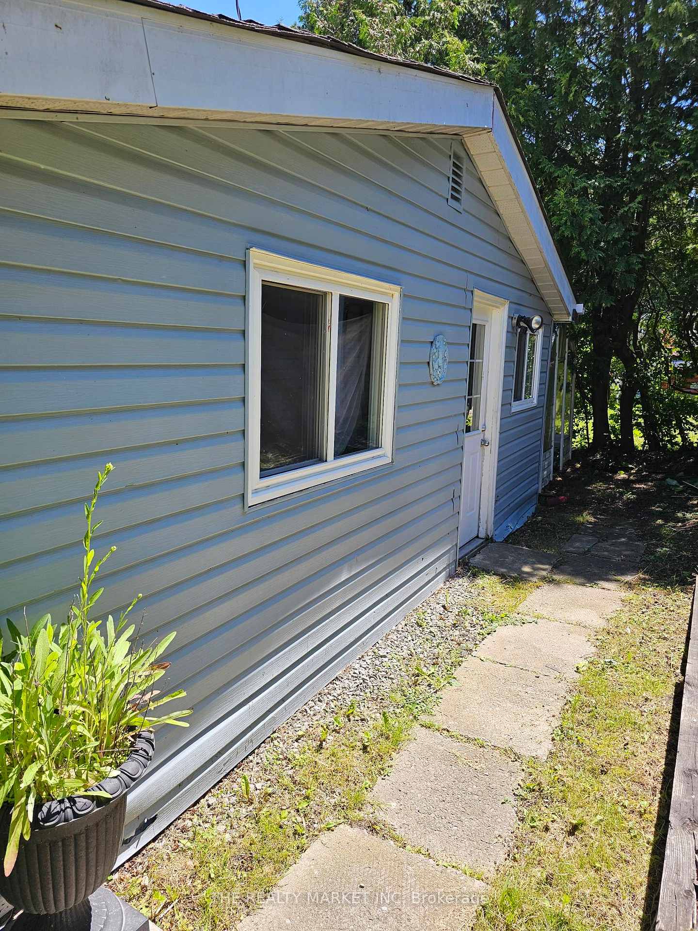 Photo of 30 Beach Road