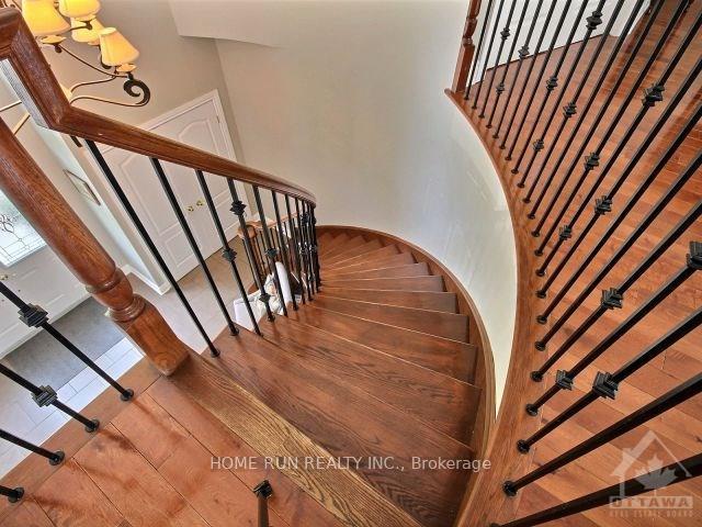Photo 25 of 3 Winding Way, Ottawa, Barrhaven East — HOMEH