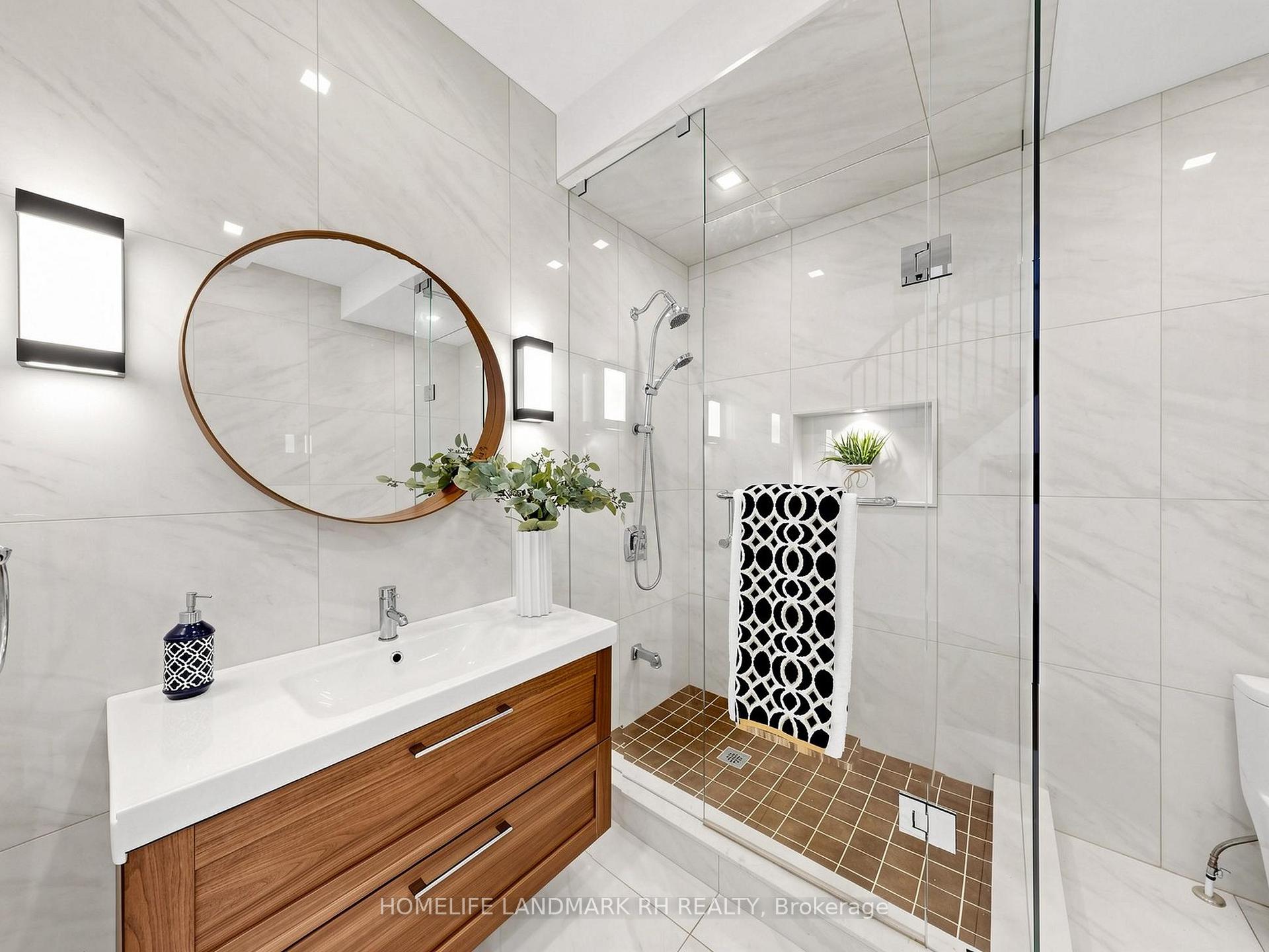 Photo 41 of 70 Murison Drive, Markham, Cathedraltown — HOMEH