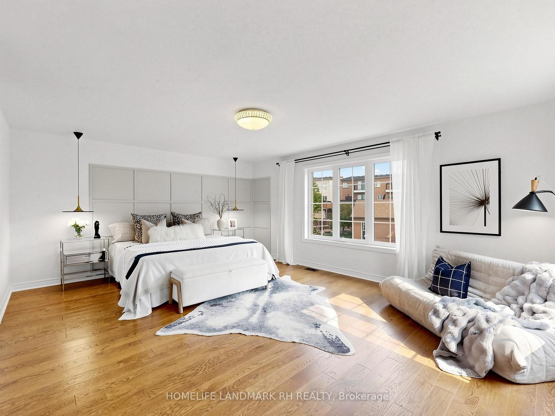 Photo 55 of 70 Murison Drive, Markham, Cathedraltown — HOMEH