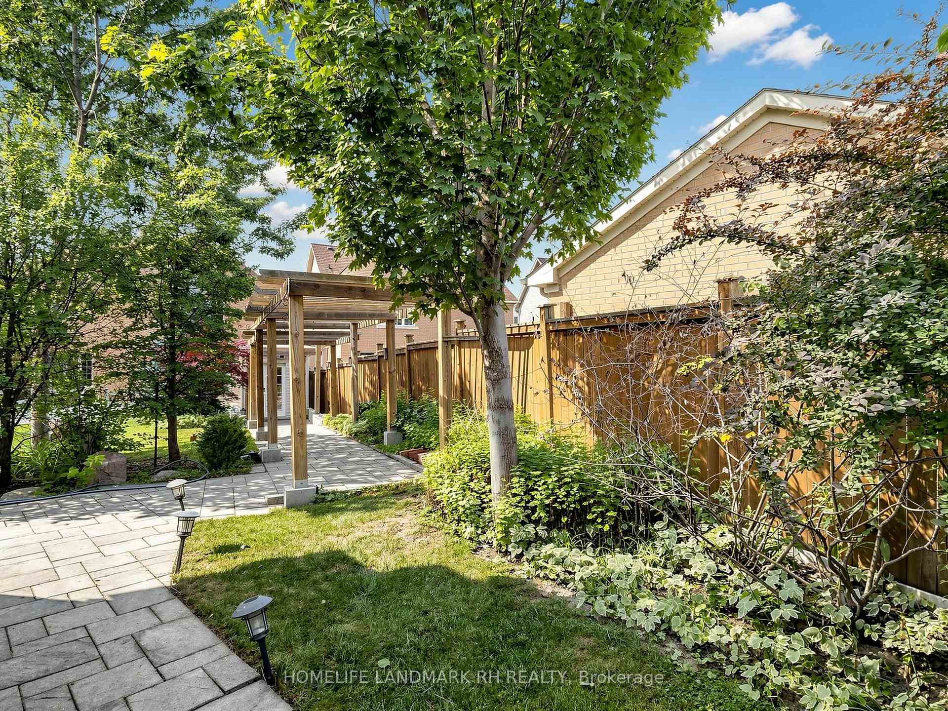Photo 91 of 70 Murison Drive, Markham, Cathedraltown — HOMEH
