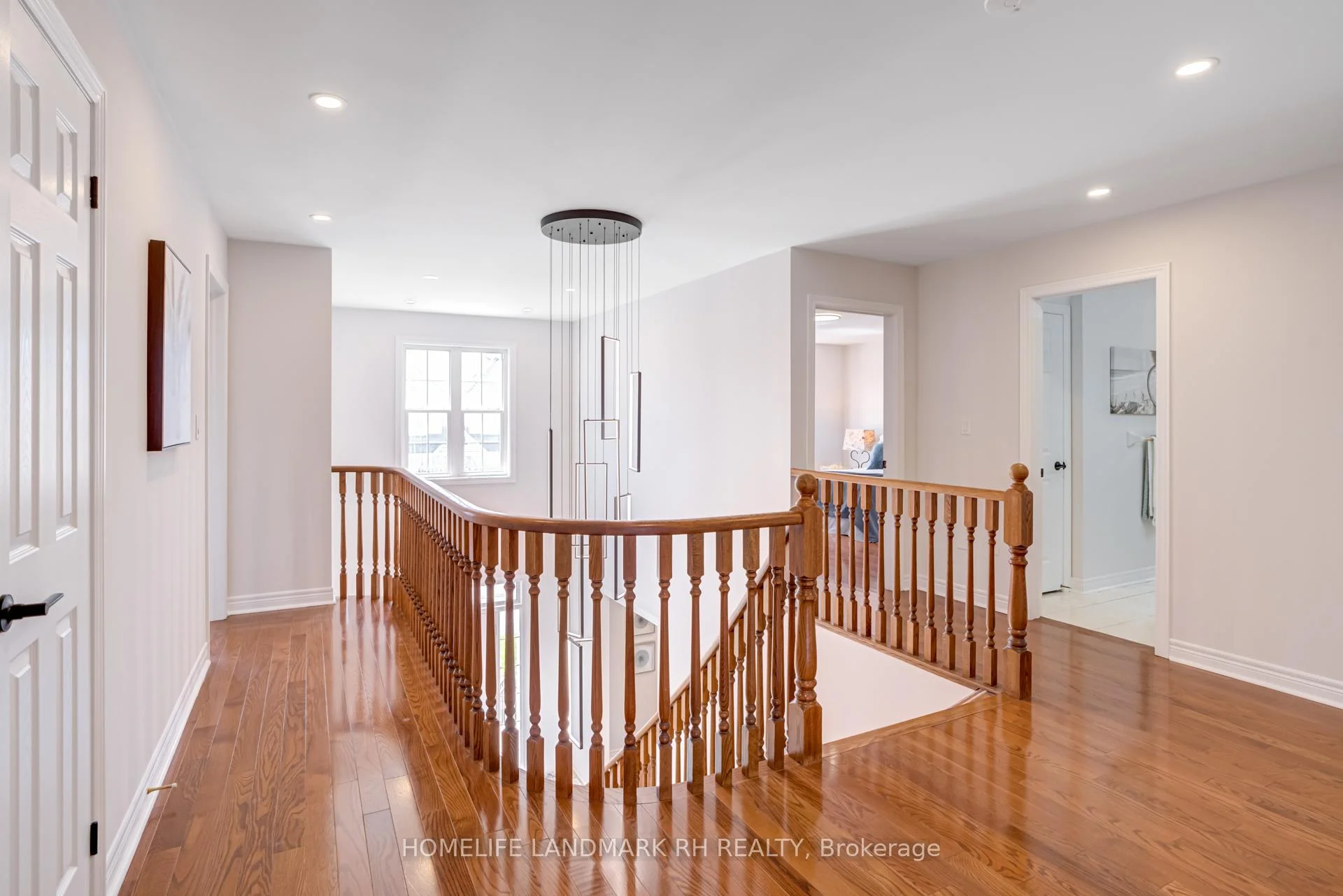 Photo 42 of 70 Murison Drive, Markham, Cathedraltown — HOMEH