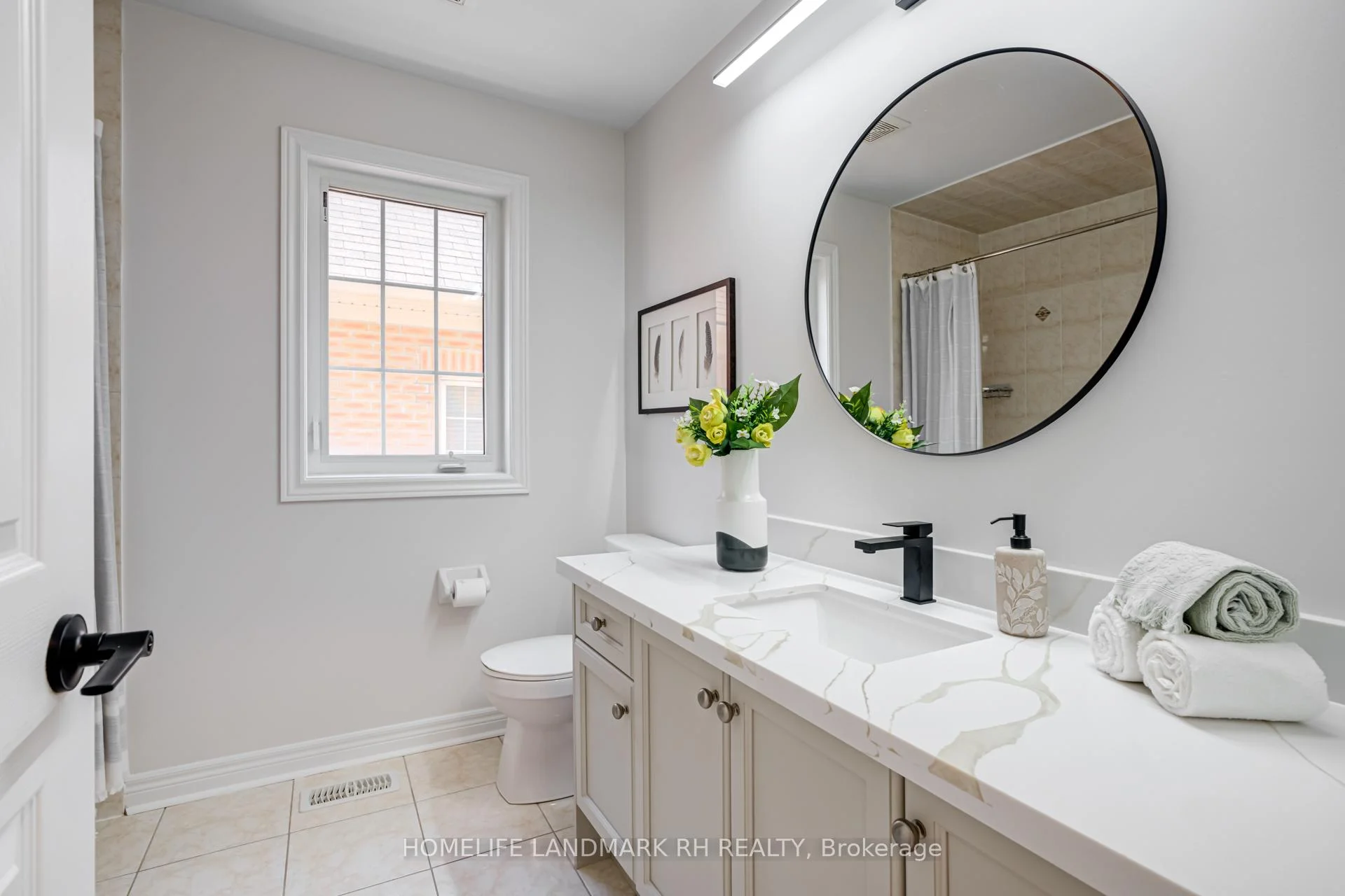 Photo 58 of 70 Murison Drive, Markham, Cathedraltown — HOMEH