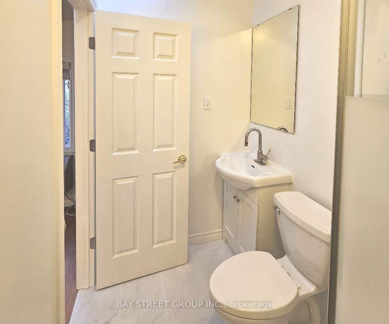 Photo 4 of Unit N-Side, 36 Grandview Avenue, Markham, Grandview — HOMEH