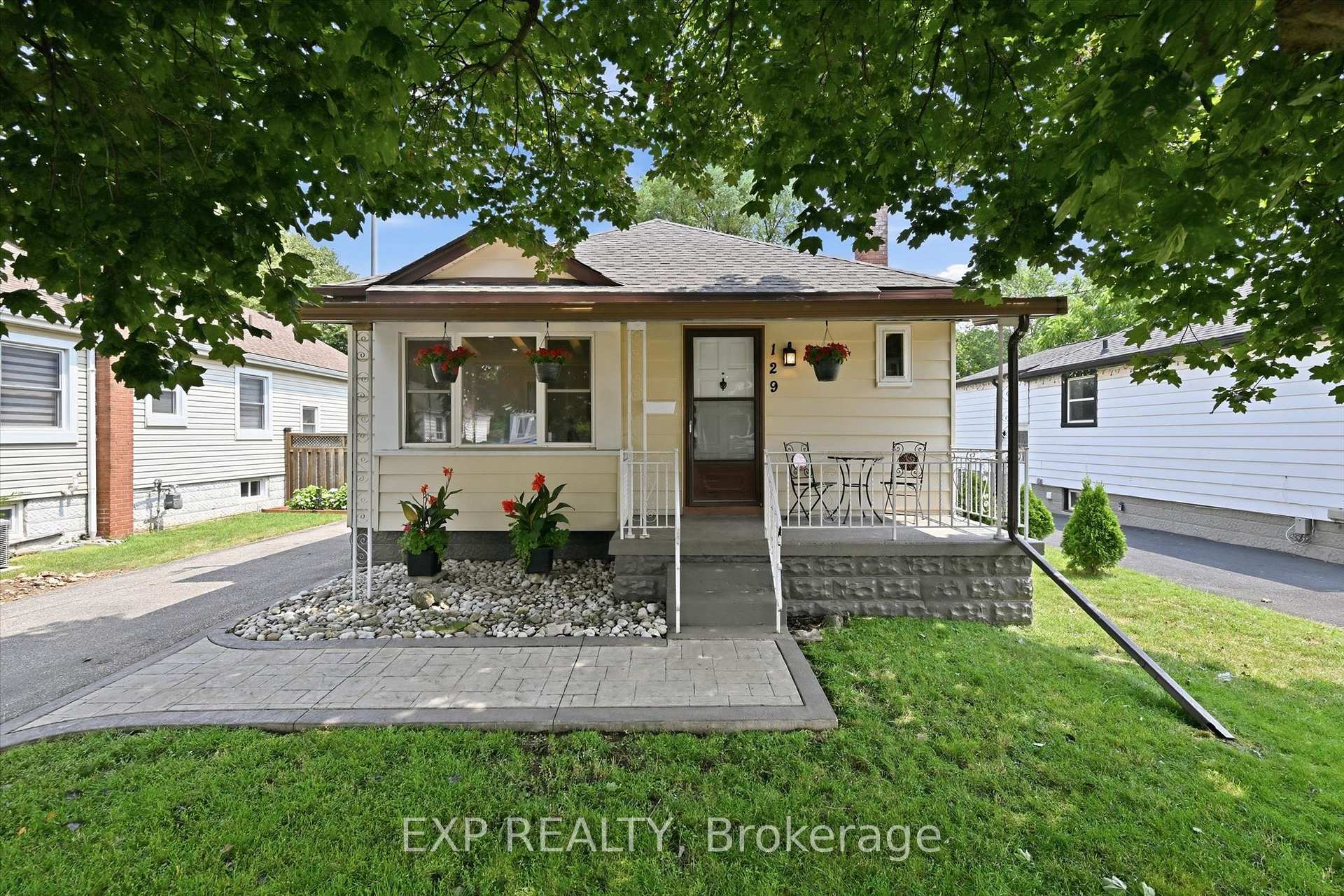 Photo 1 of 129 East 25th Street, Hamilton, Eastmount — HOMEH