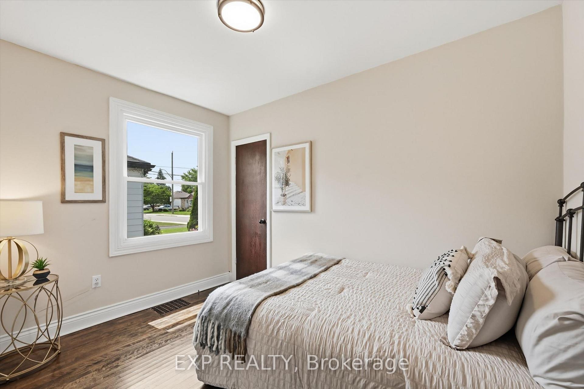 Photo 7 of 129 East 25th Street, Hamilton, Eastmount — HOMEH