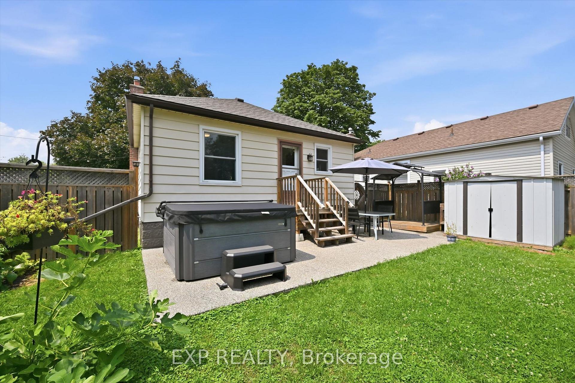 Photo 14 of 129 East 25th Street, Hamilton, Eastmount — HOMEH