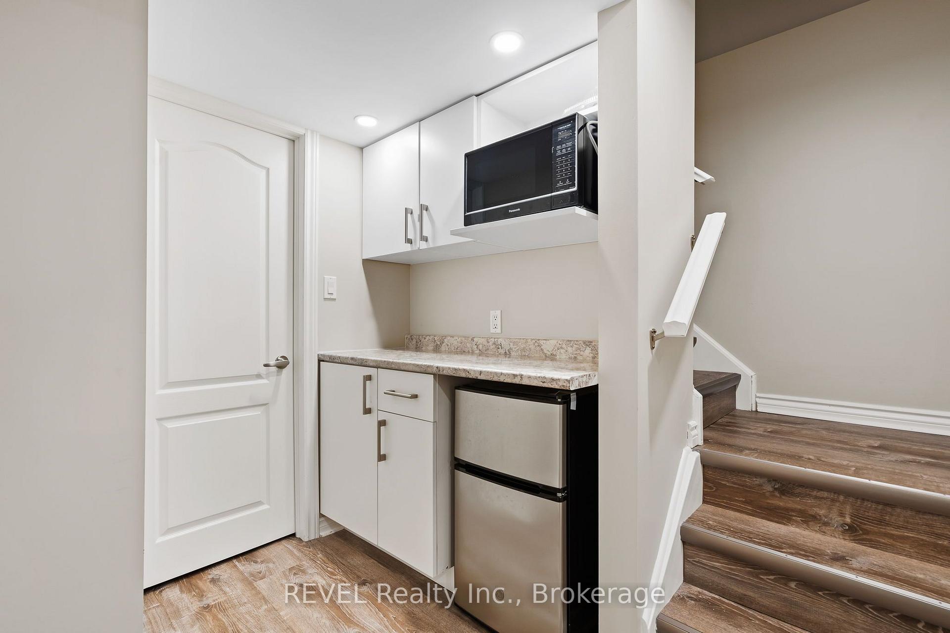Photo 25 of 25 Colonel Lyall Street, St. Catharines, Secord Woods — HOMEH