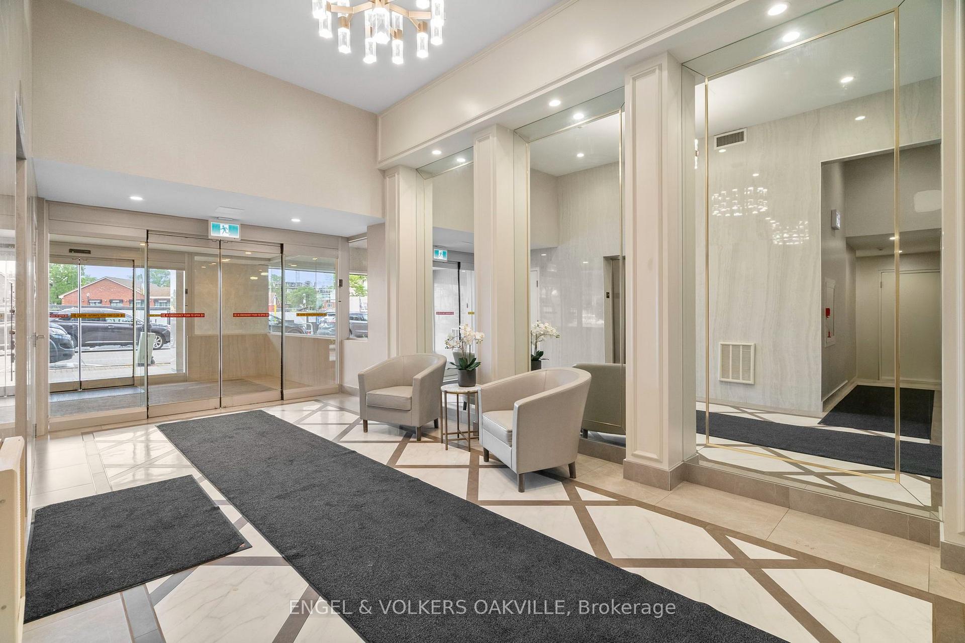 Photo 2 of Unit 416, 100 Bronte Road, Oakville, Bronte — HOMEH