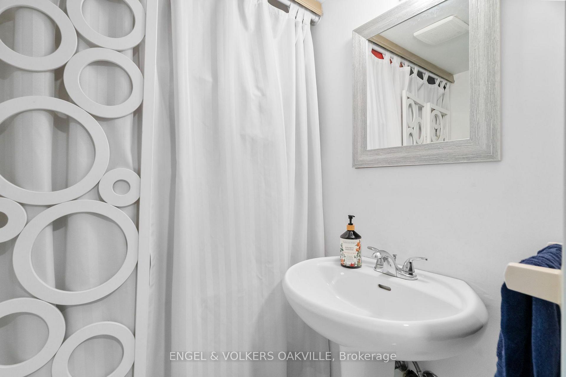 Photo 22 of Unit 416, 100 Bronte Road, Oakville, Bronte — HOMEH