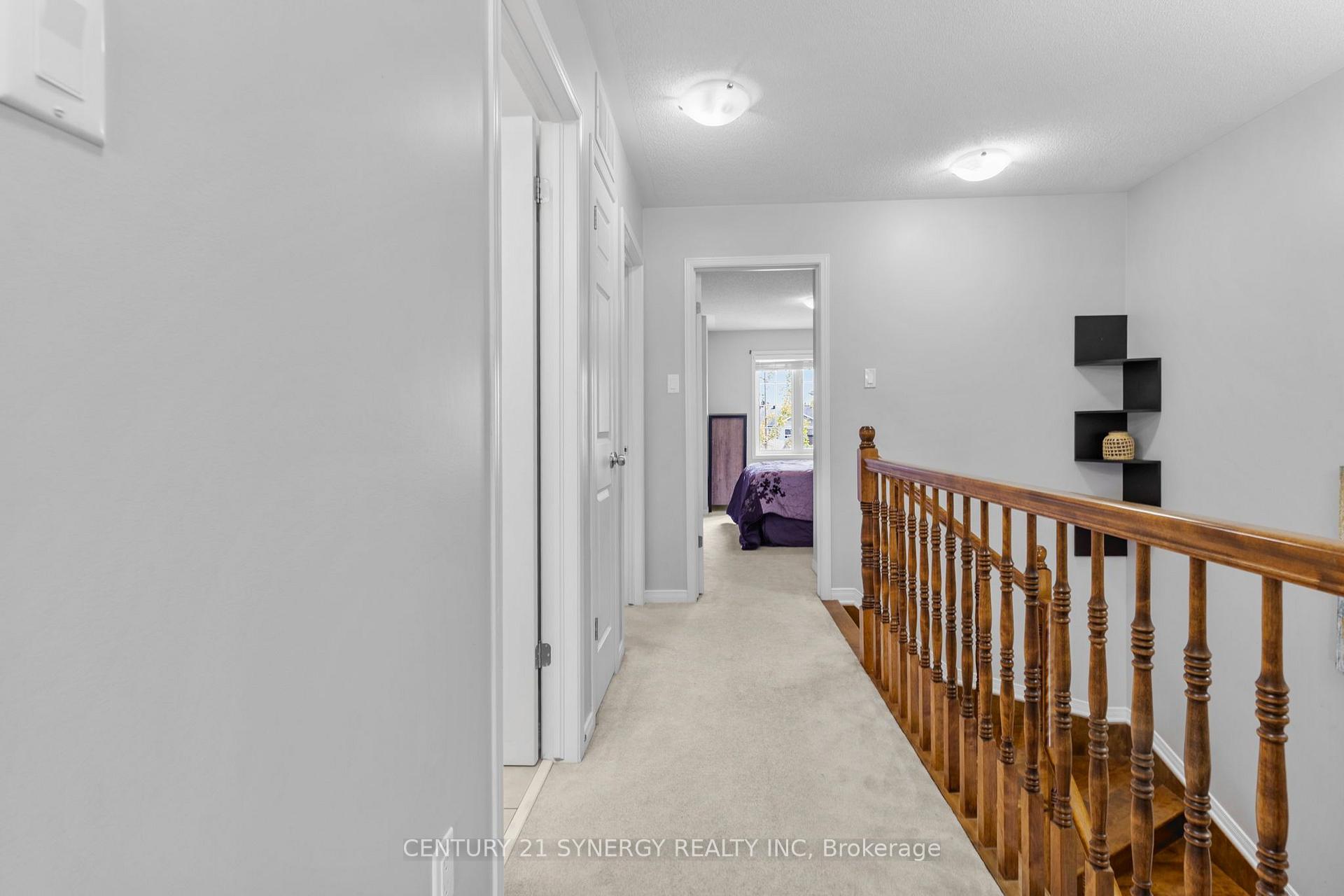 Photo 25 of 966 Torovin Private, Ottawa, Pineview — HOMEH