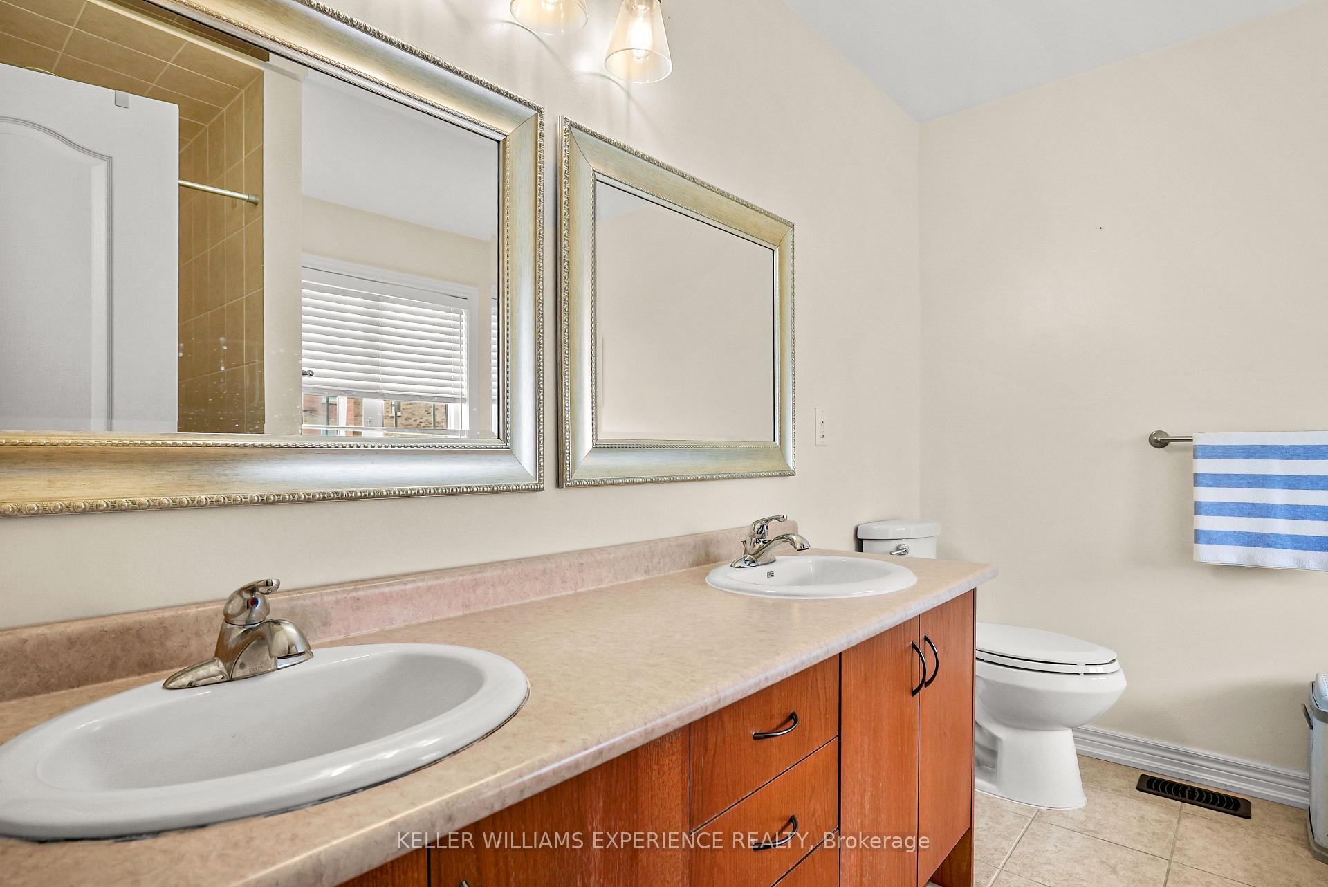 Photo 24 of 1296 Dallman Street, Innisfil, Lefroy — HOMEH