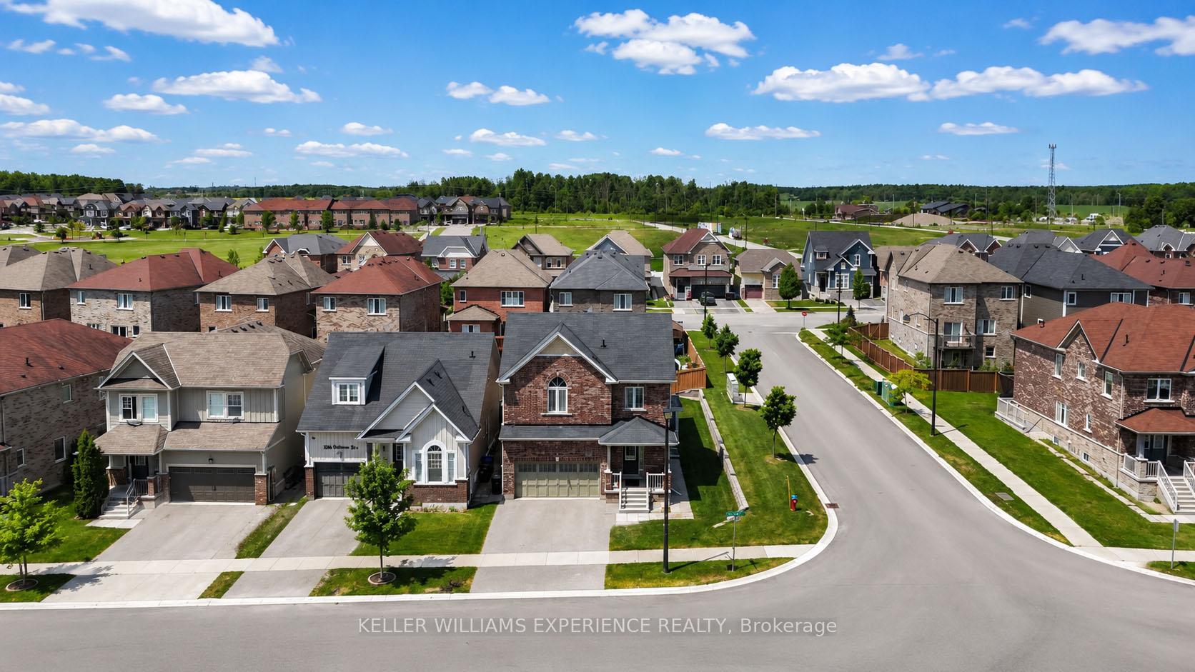 Photo 49 of 1296 Dallman Street, Innisfil, Lefroy — HOMEH